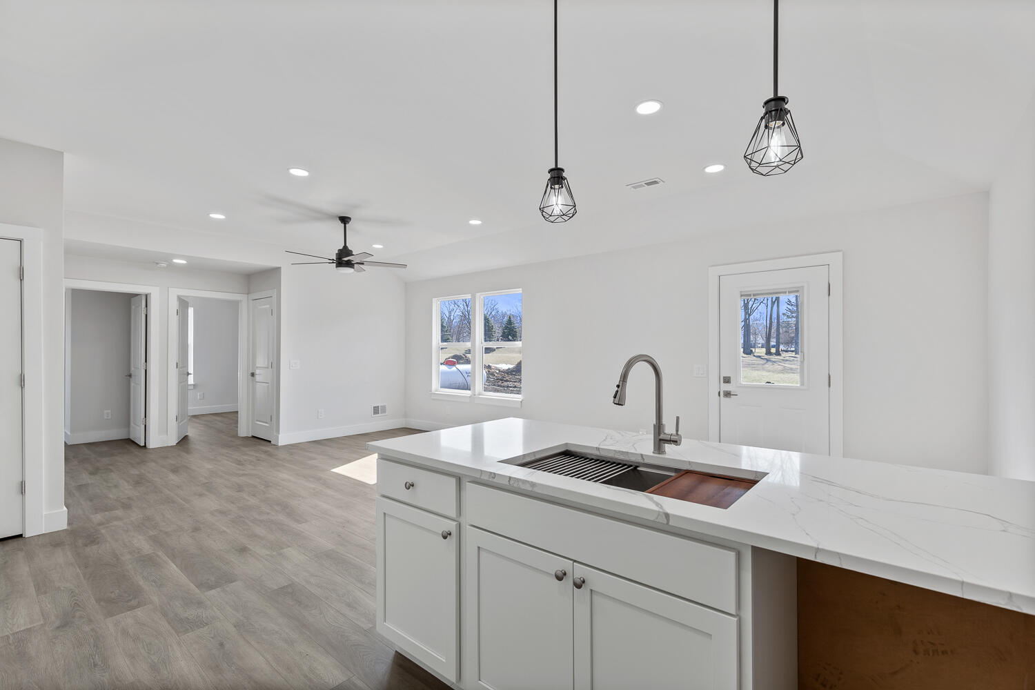 2019 Green Acres Drive Property Photo 10