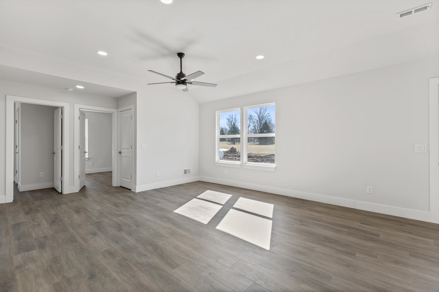 2019 Green Acres Drive Property Photo 12