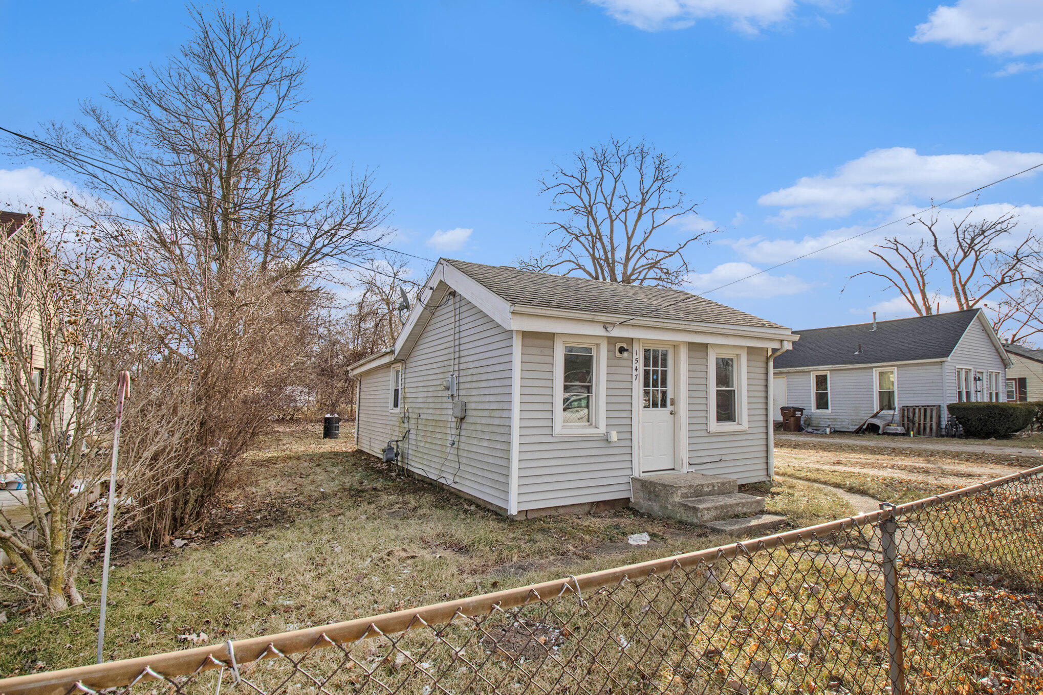 1547 Naomi Avenue Property Photo 4