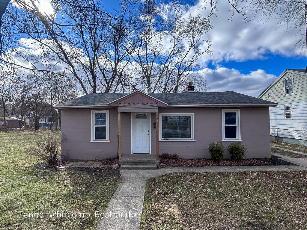 2213 Mcilwraith Street Property Photo