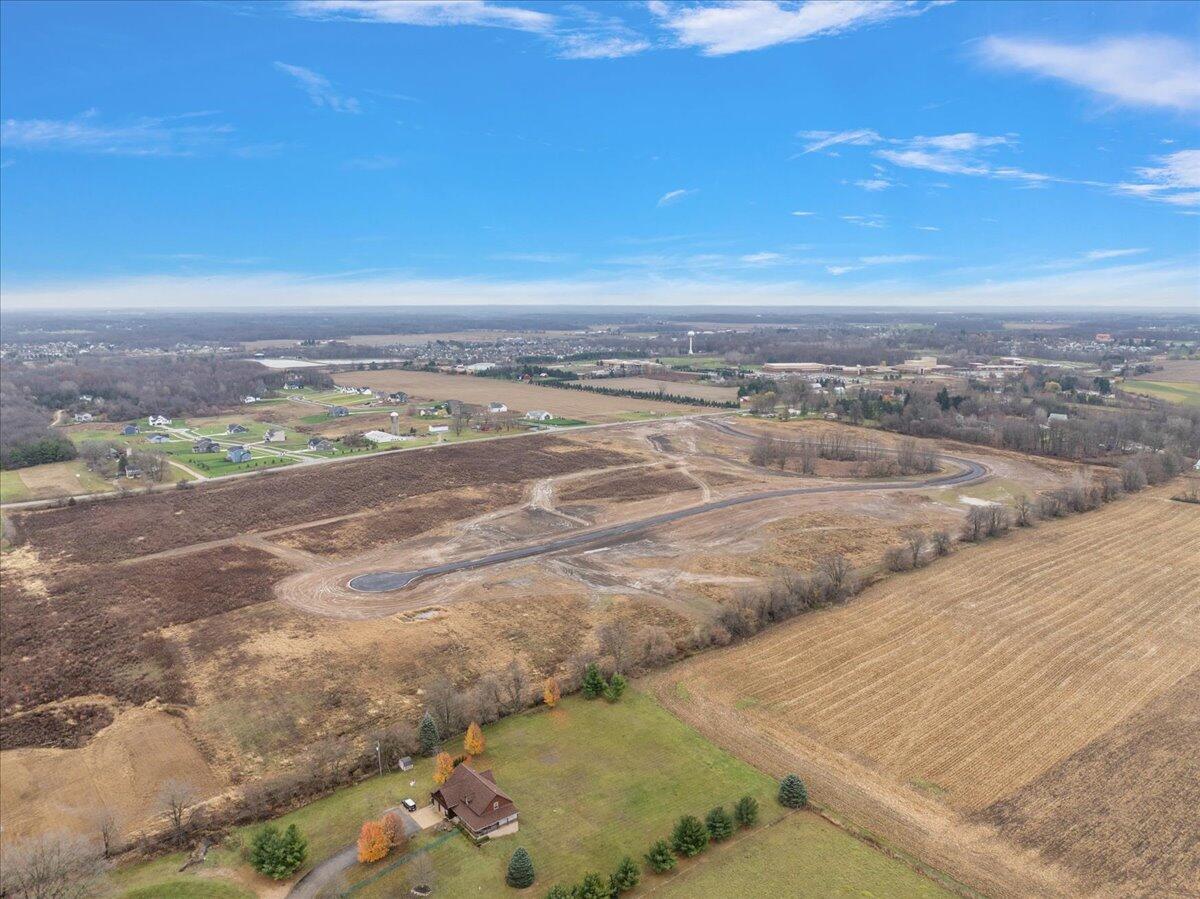 9 Kraft Hills Property Photo 2