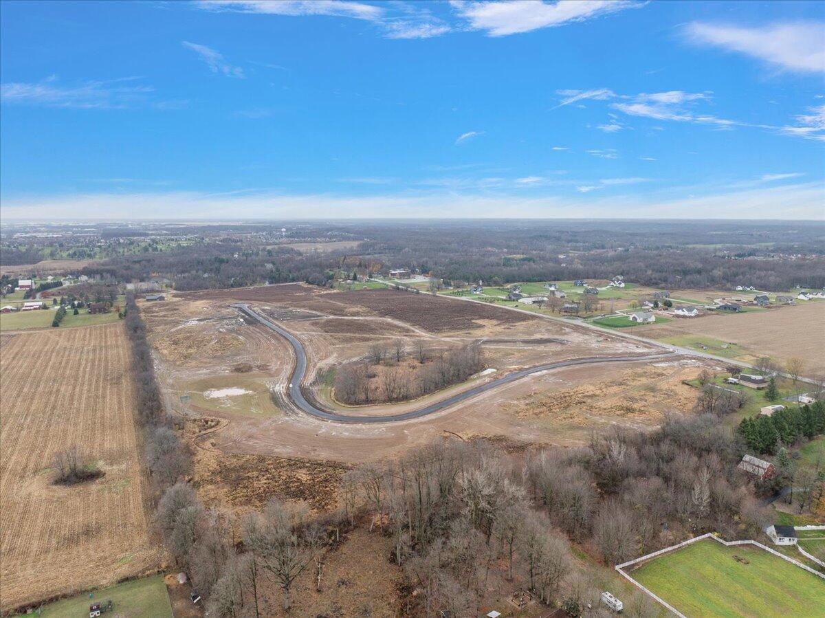 9 Kraft Hills Property Photo 8