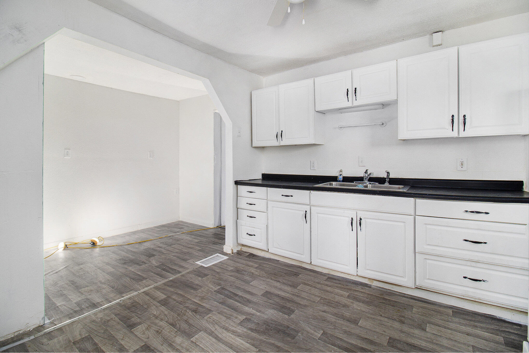 2920 8th Street Property Photo 10
