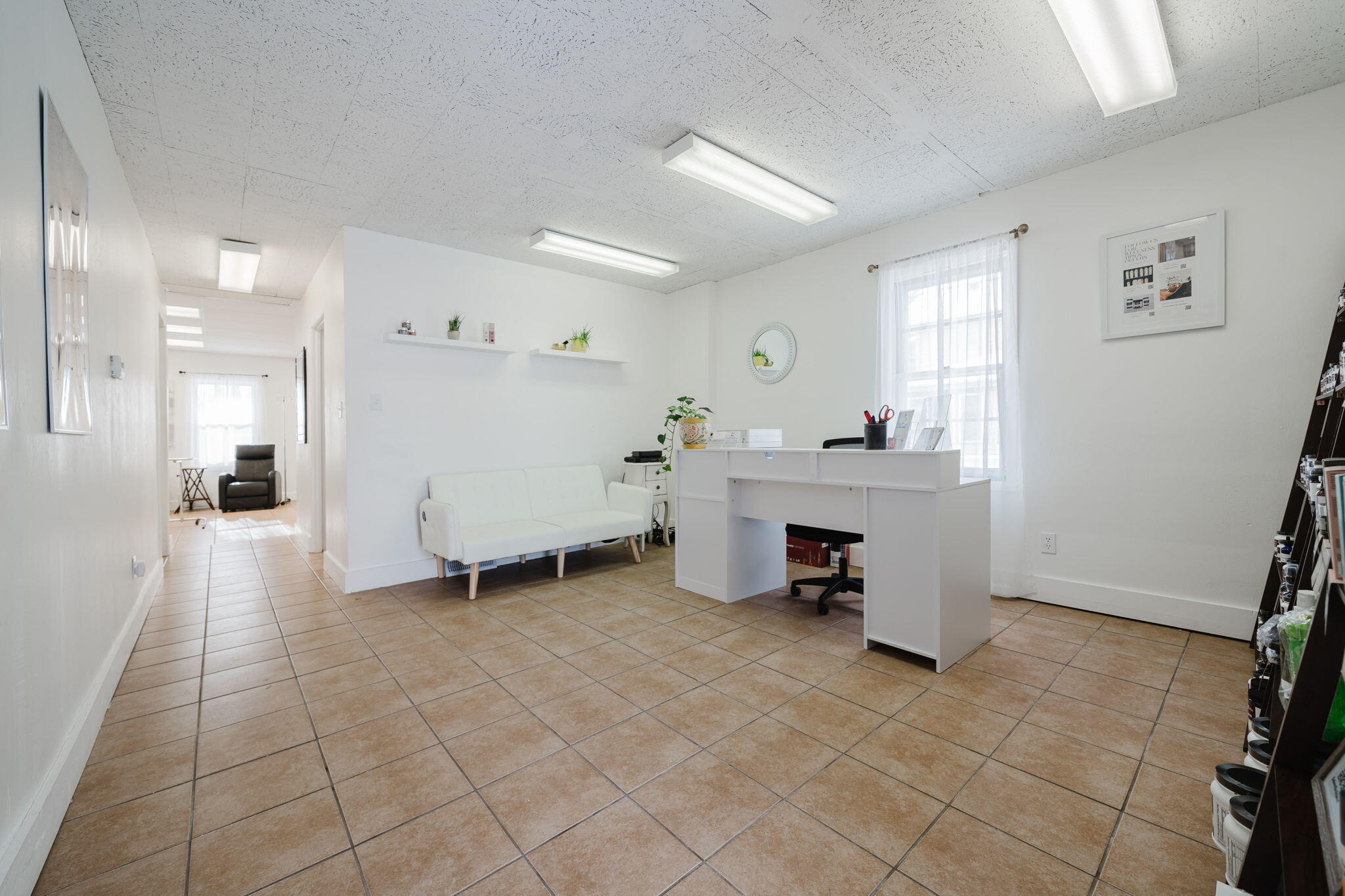 744 Burton Street Se Property Photo 6