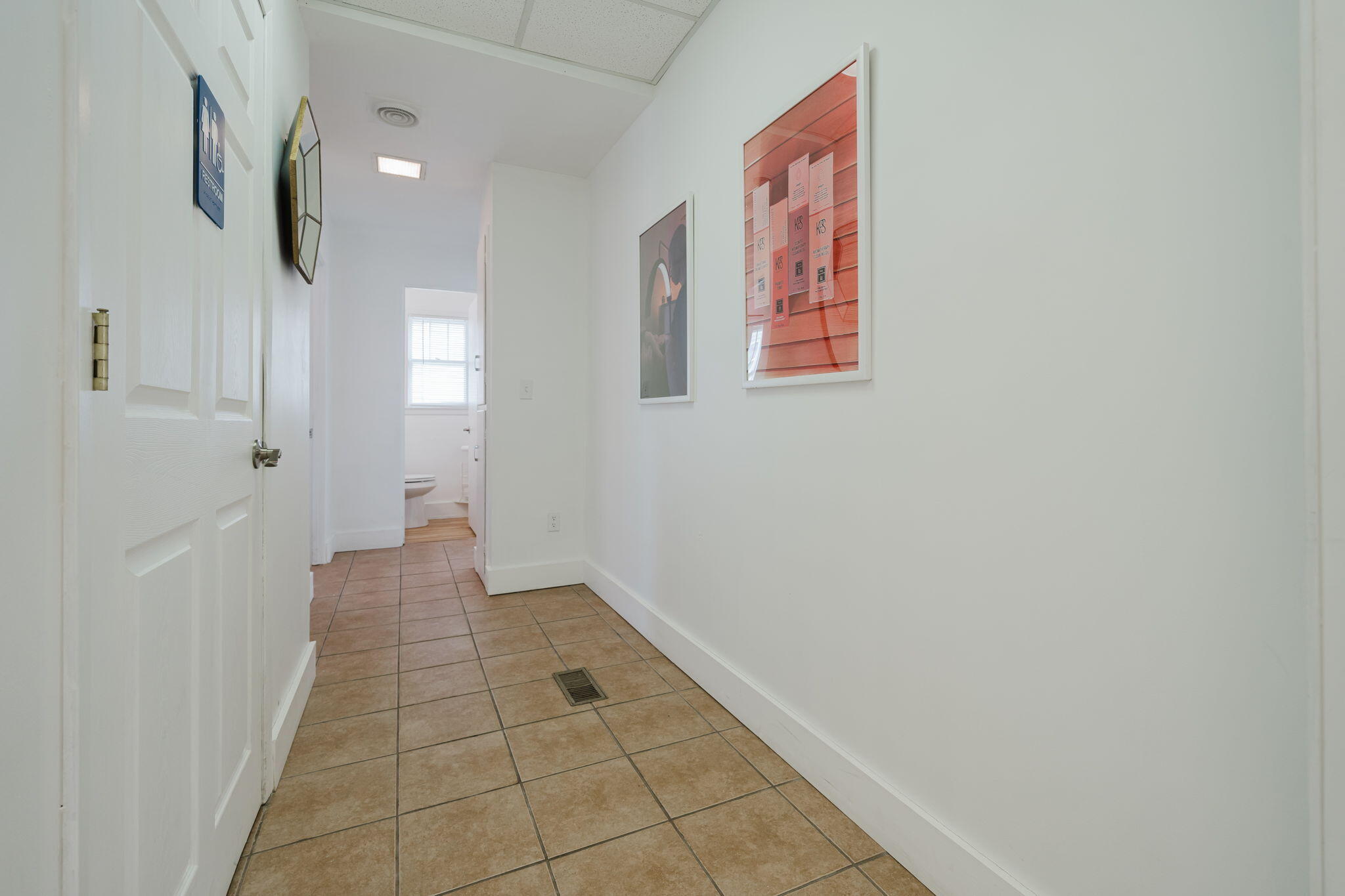 744 Burton Street Se Property Photo 14