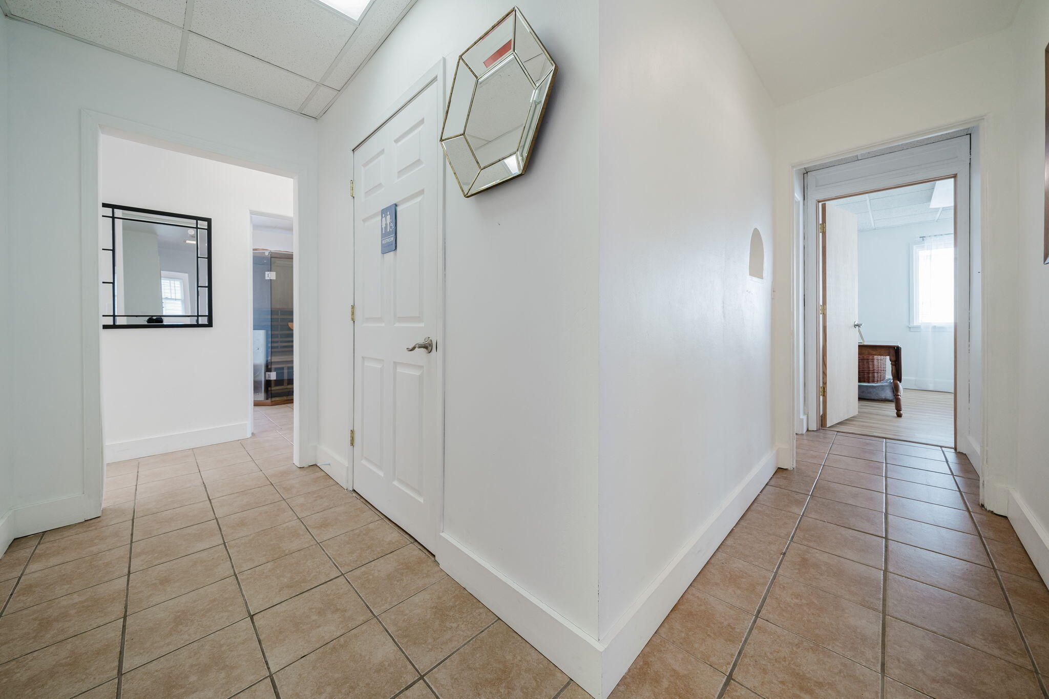 744 Burton Street Se Property Photo 15