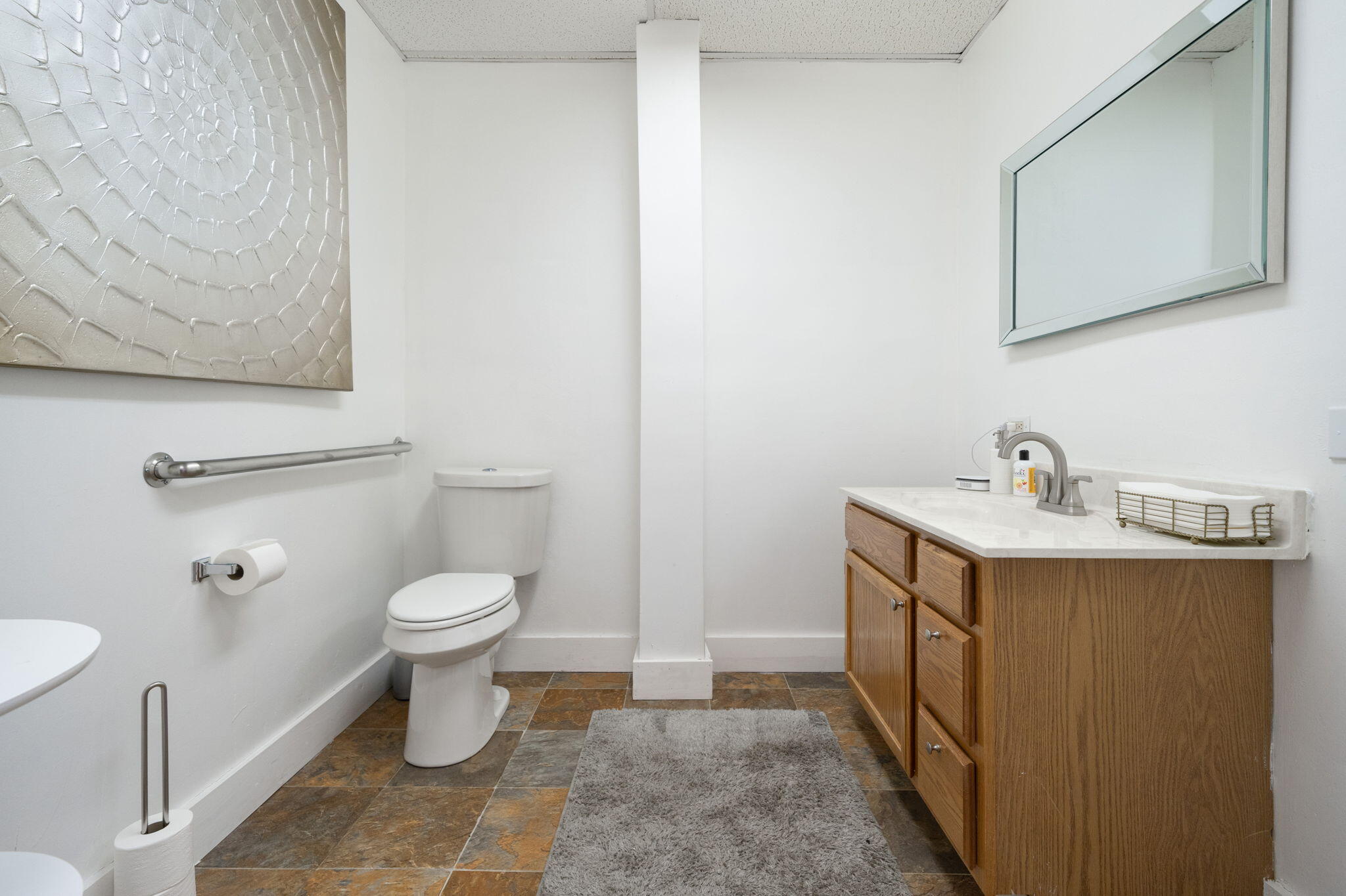 744 Burton Street Se Property Photo 21