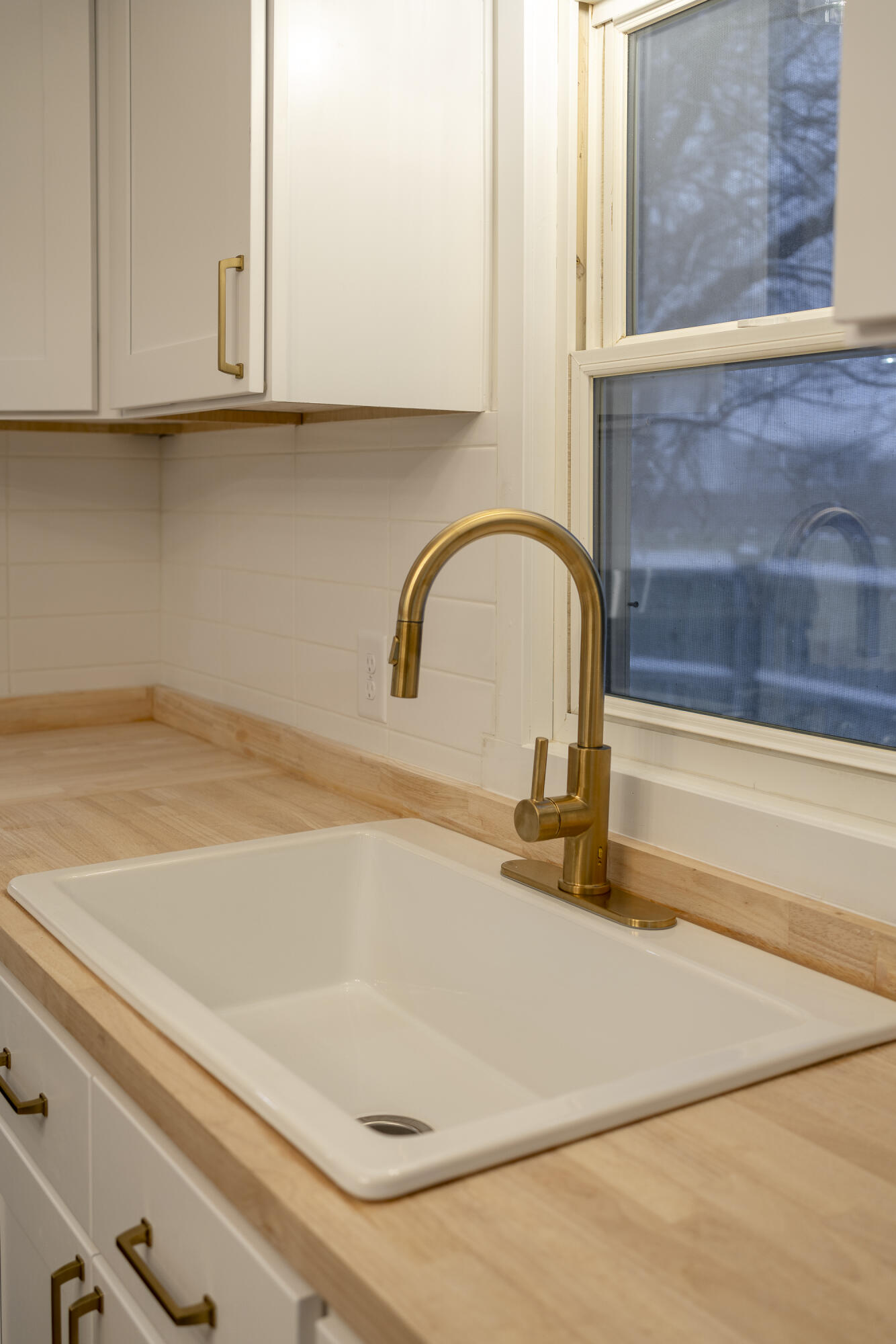 247 Strong Avenue Property Photo 6