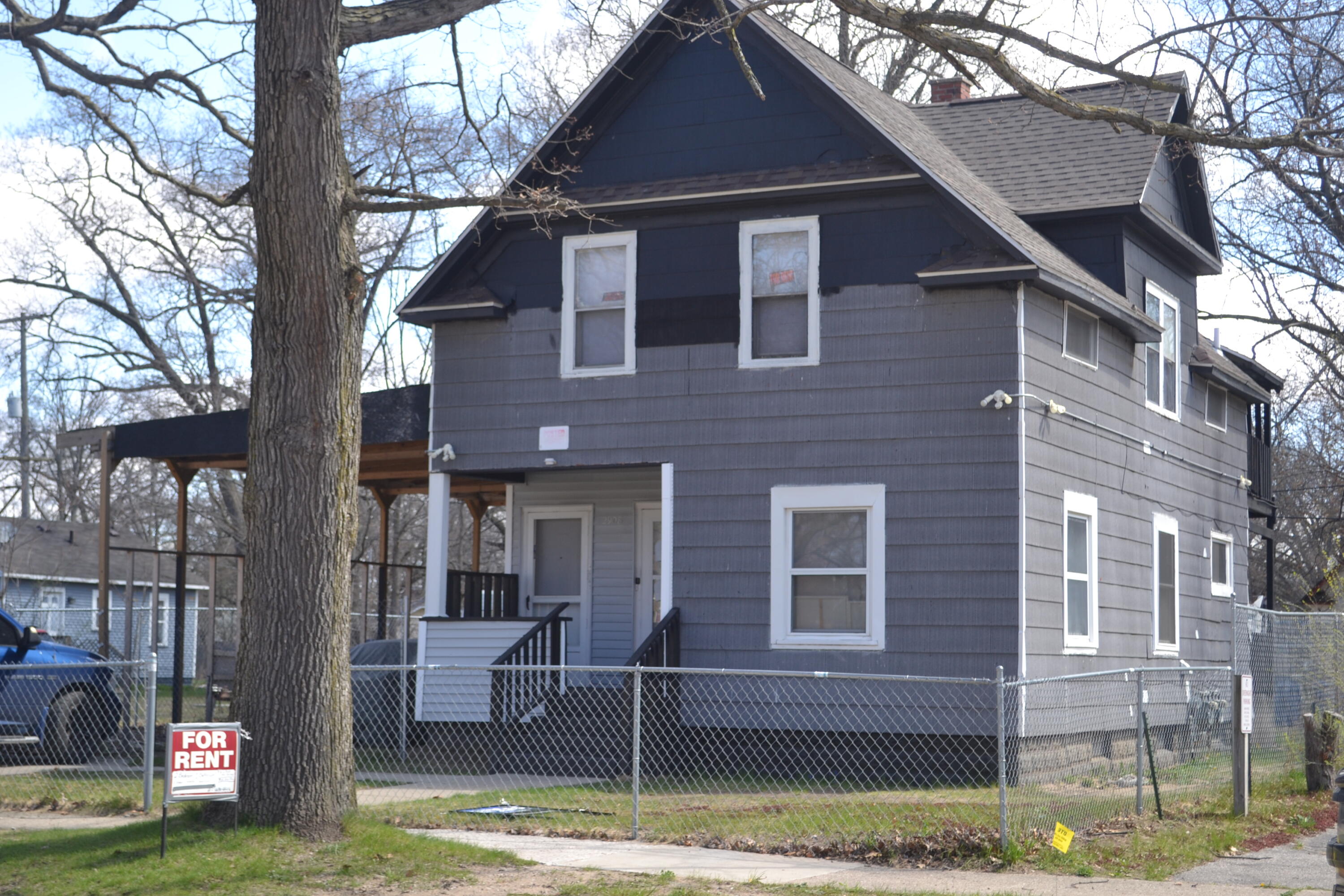 2908 Hoyt Street Property Photo