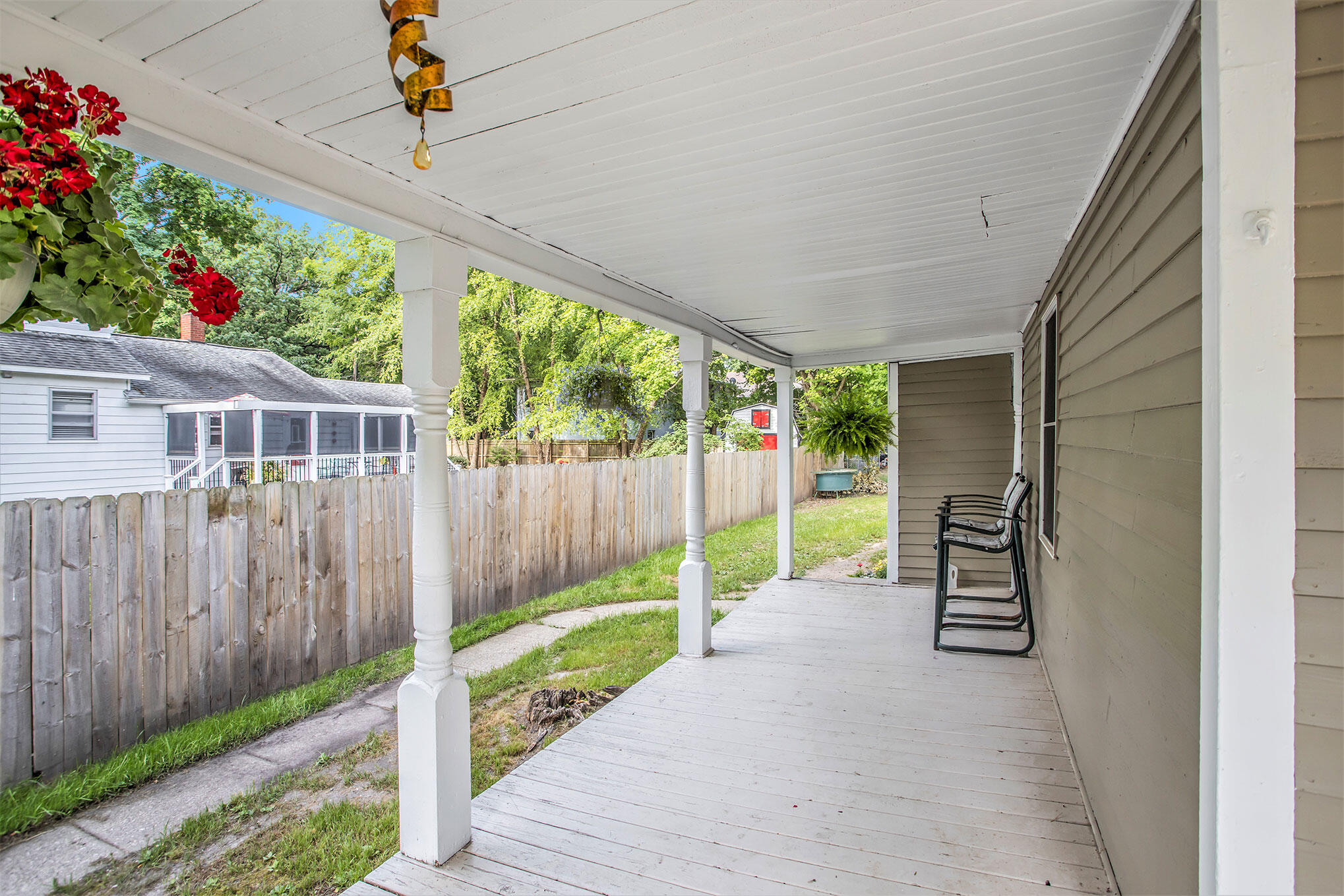 46 Grove Street Property Photo 5