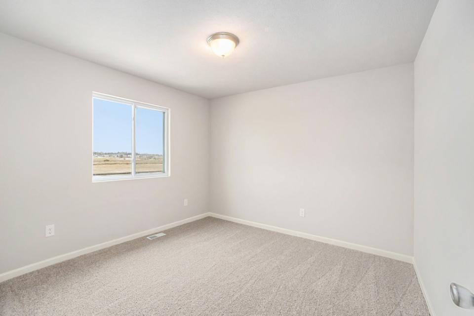 13879 Oasis Avenue Property Photo 21