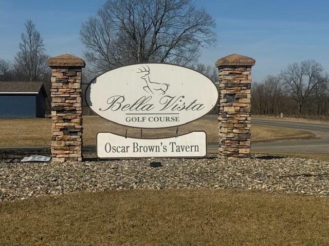 585 Berrynoll Court Property Photo 3