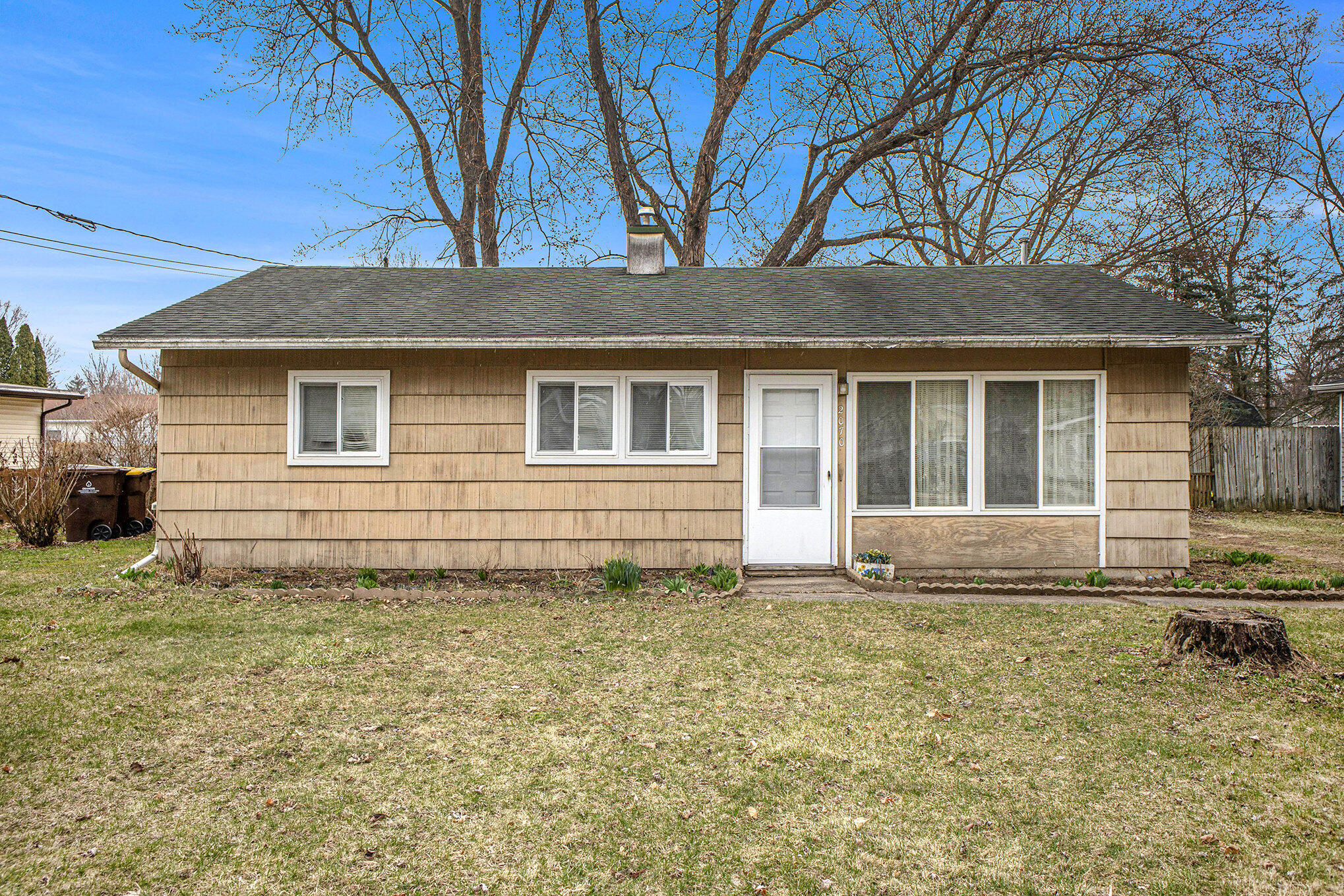 2070 Dean Avenue Property Photo