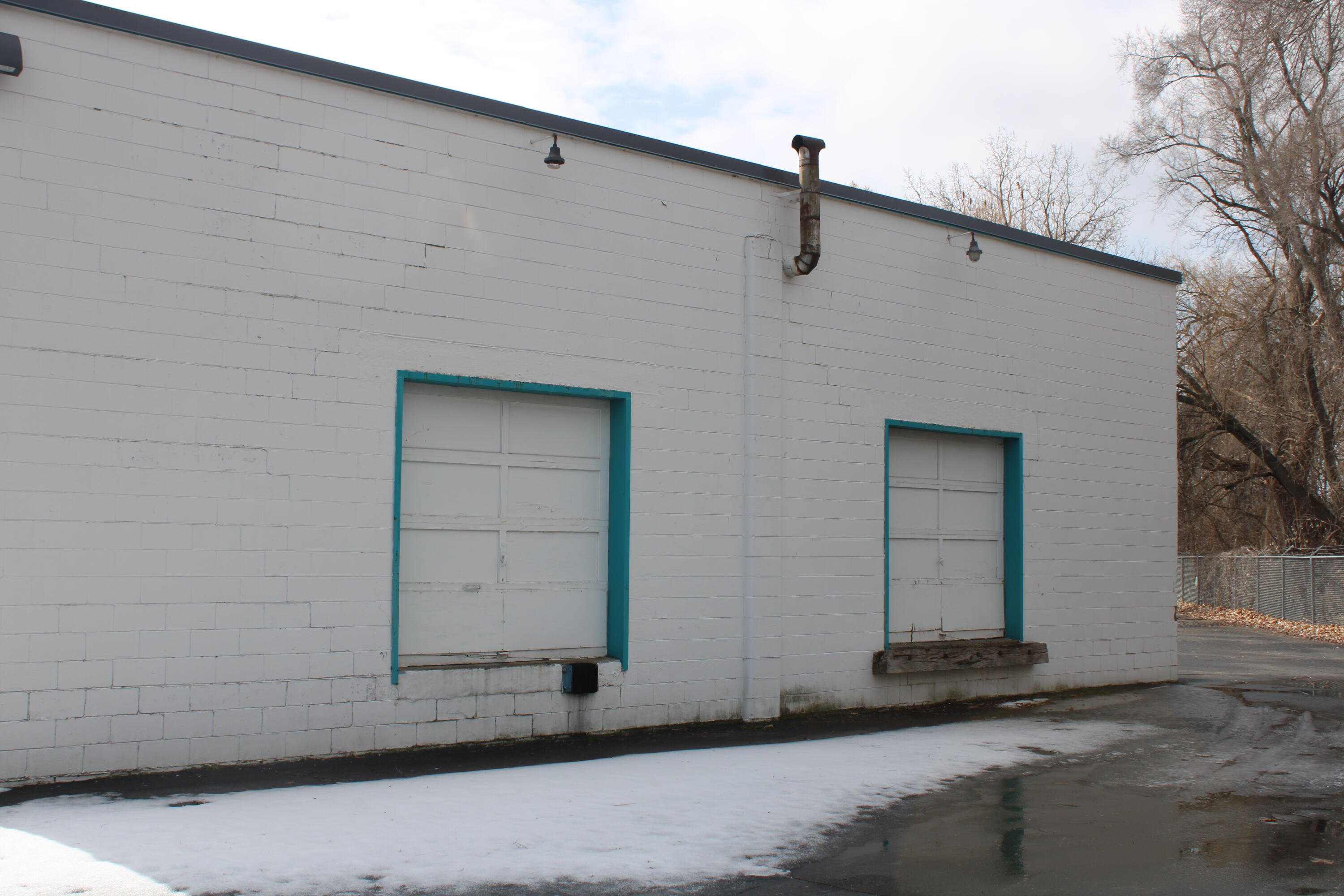 2475 W Dickman Road Property Photo 13