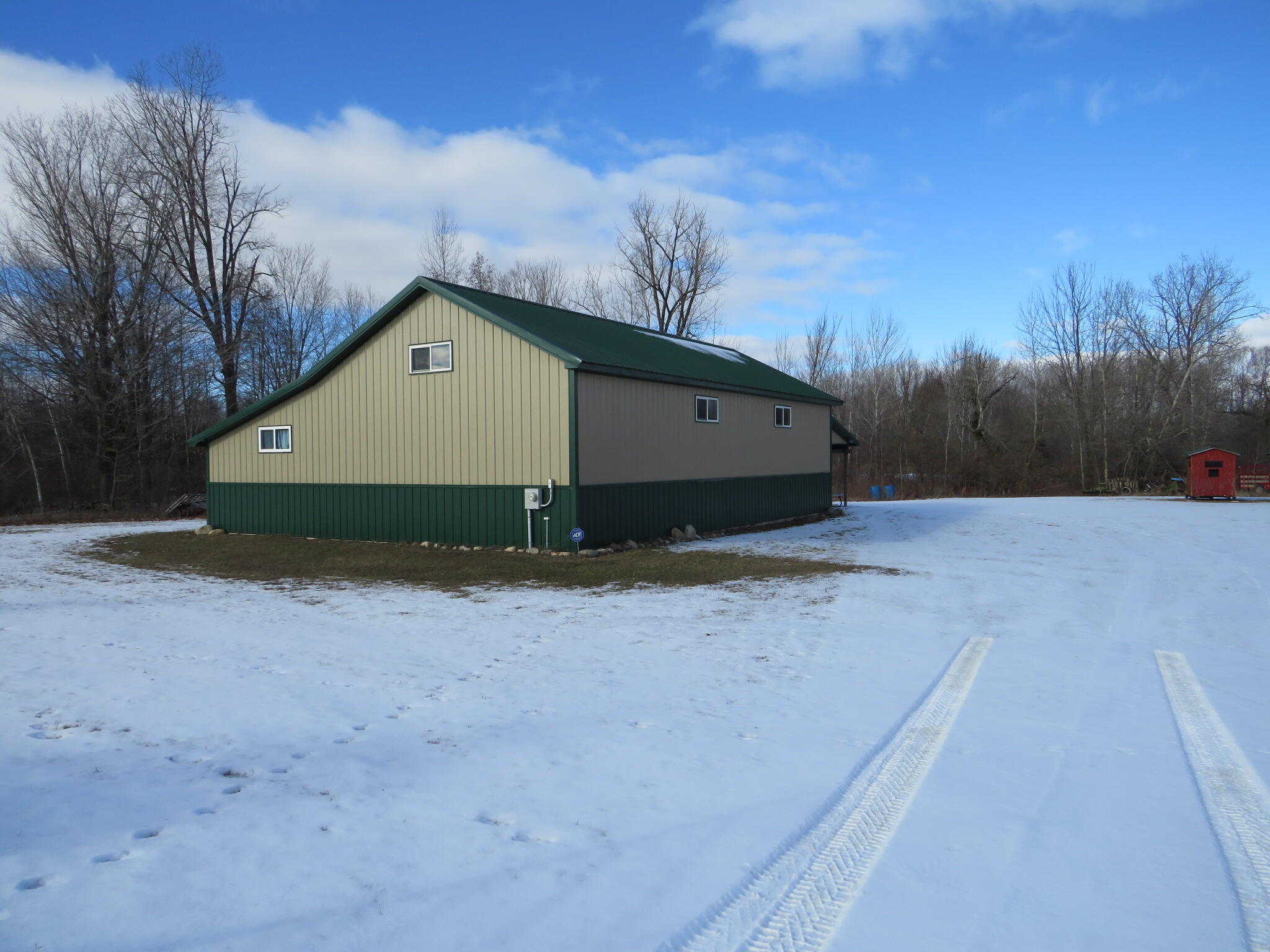 11765 W Jefferson Road Property Photo 2