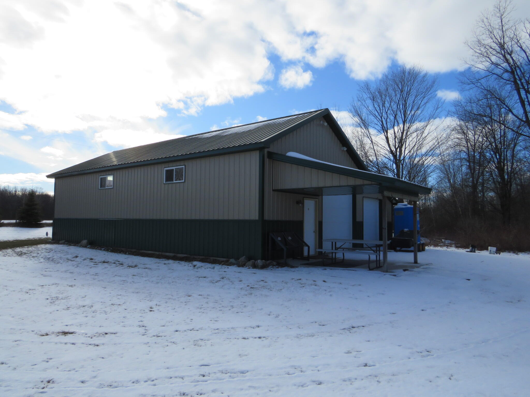 11765 W Jefferson Road Property Photo 4