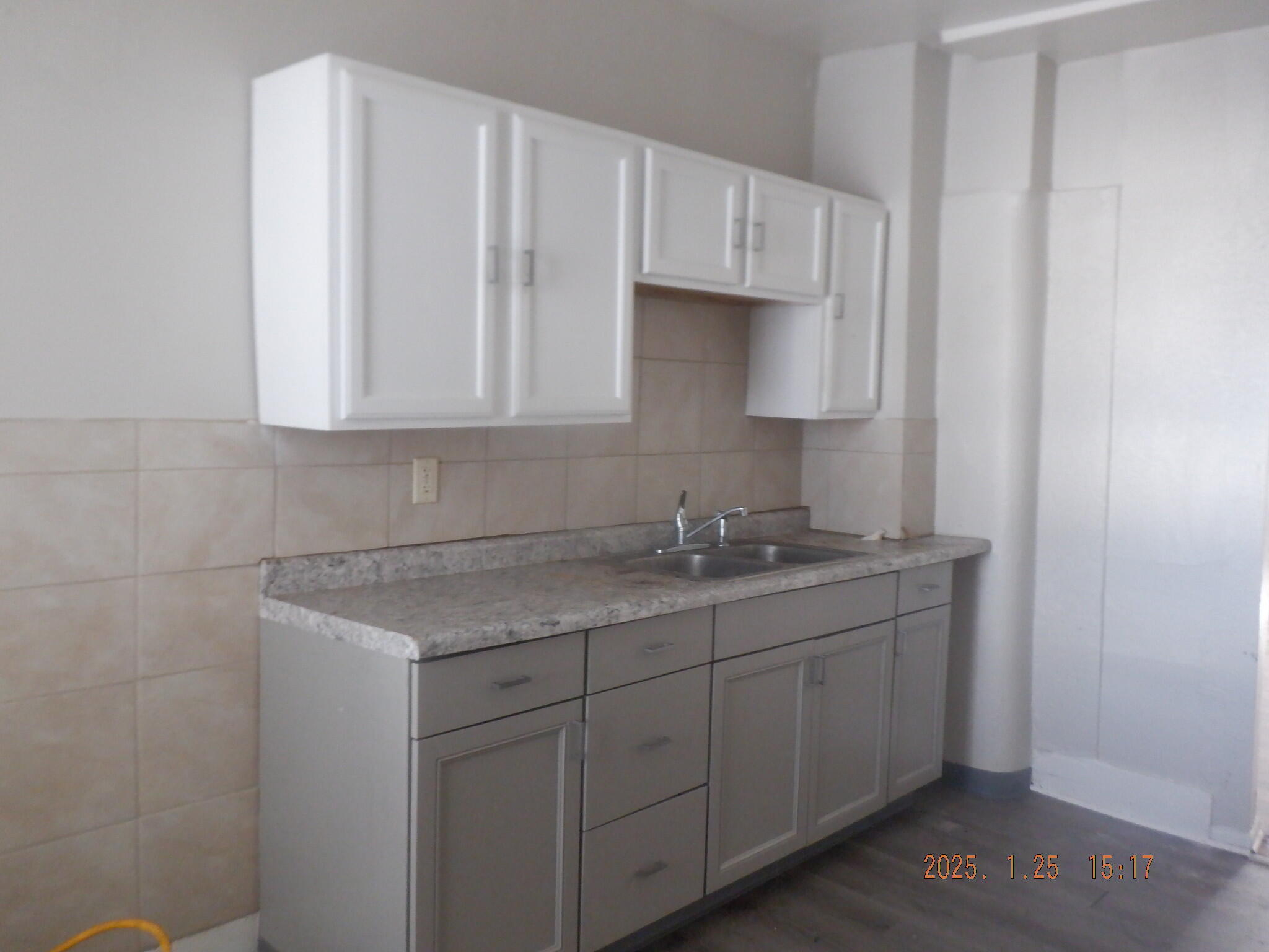 229 E Michigan Avenue Property Photo 9