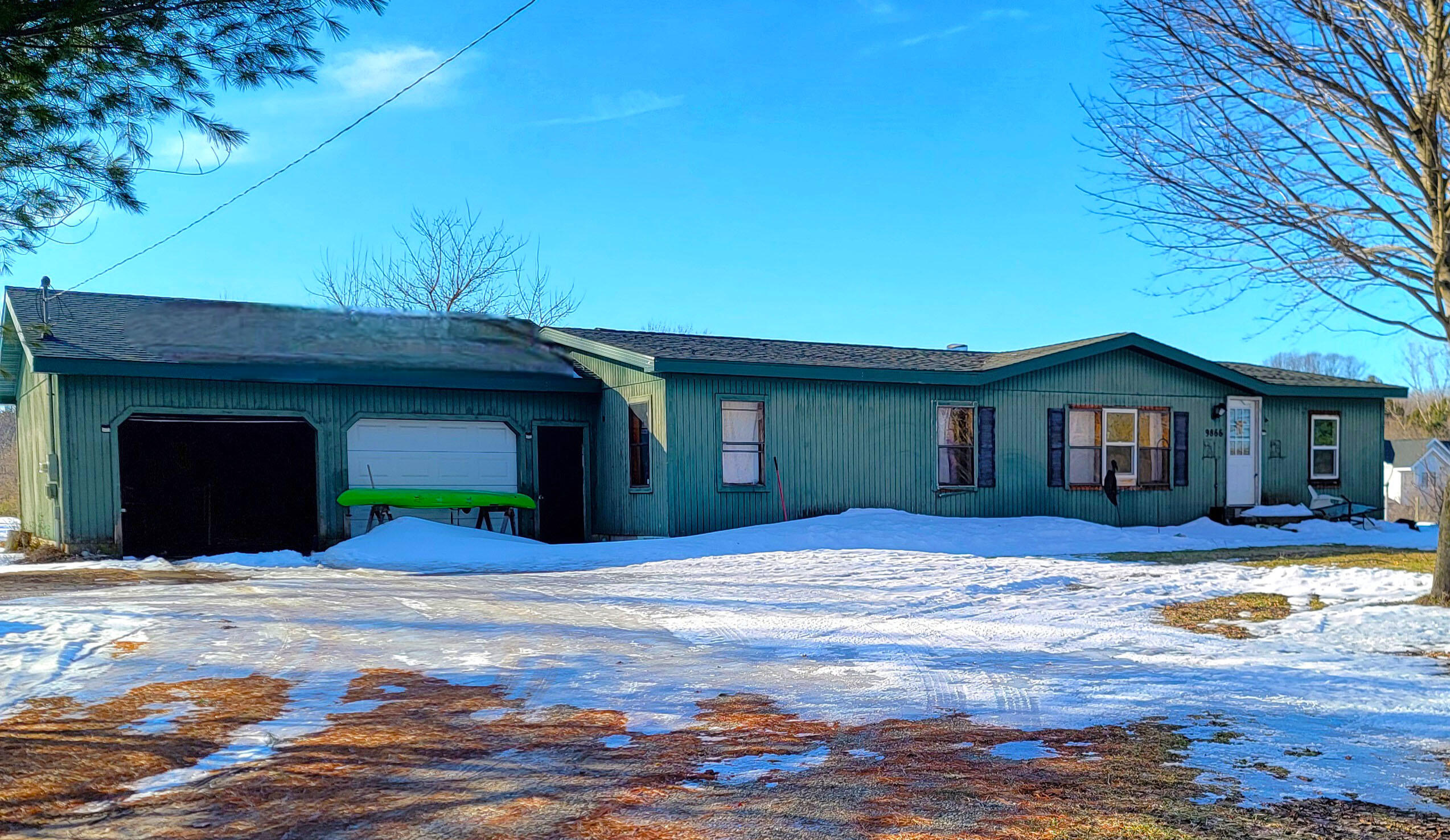 9866 Erdman Road Property Photo