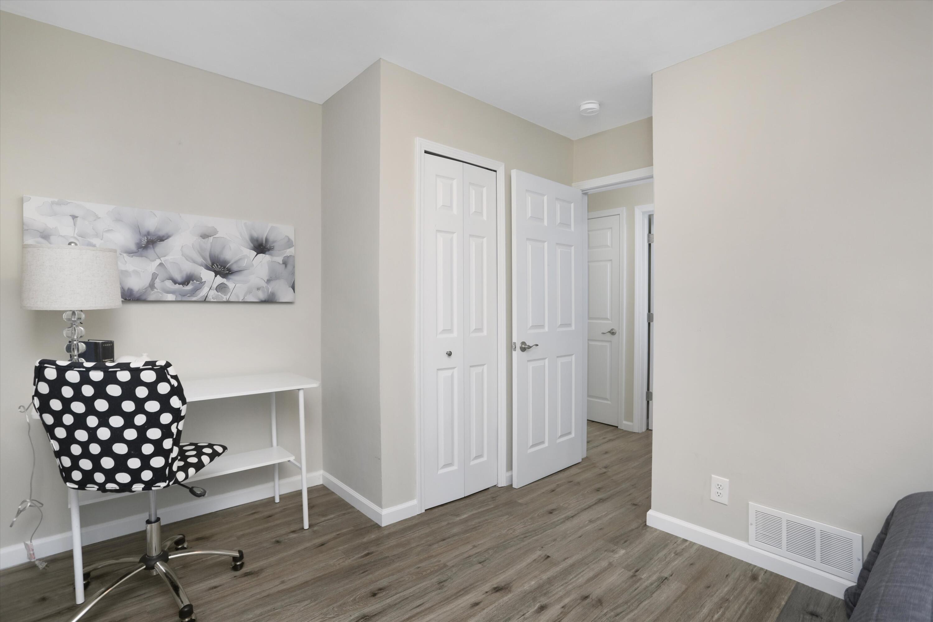 1235 Kensington Drive Property Photo 15