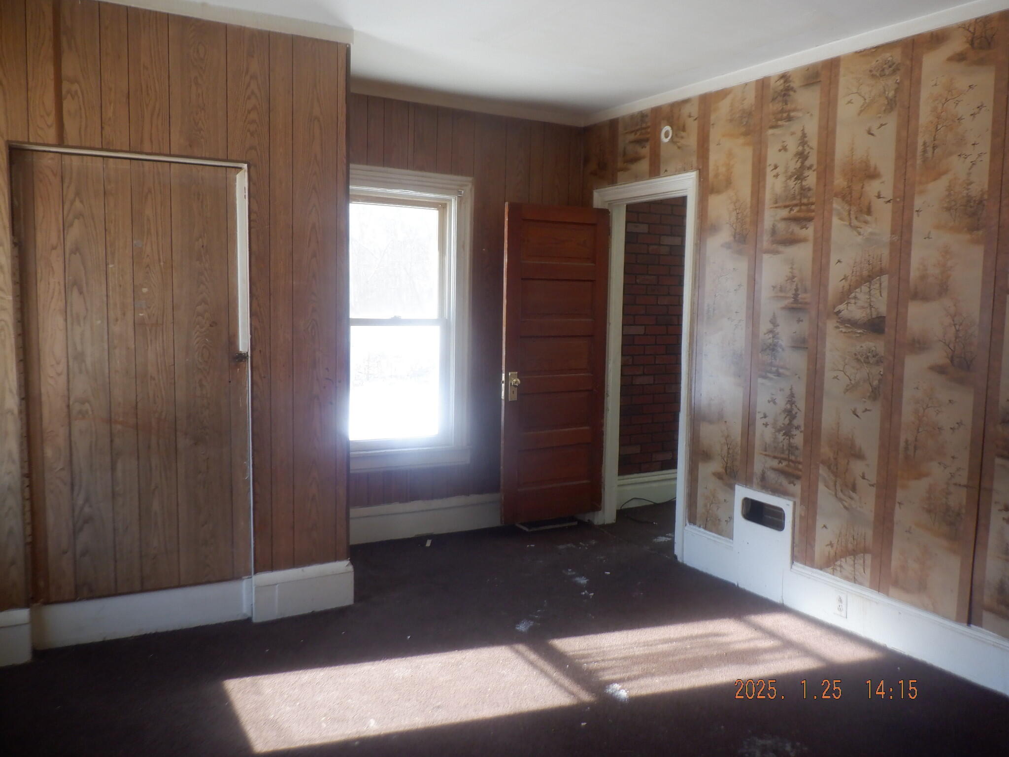 7 4th Street Property Photo 6