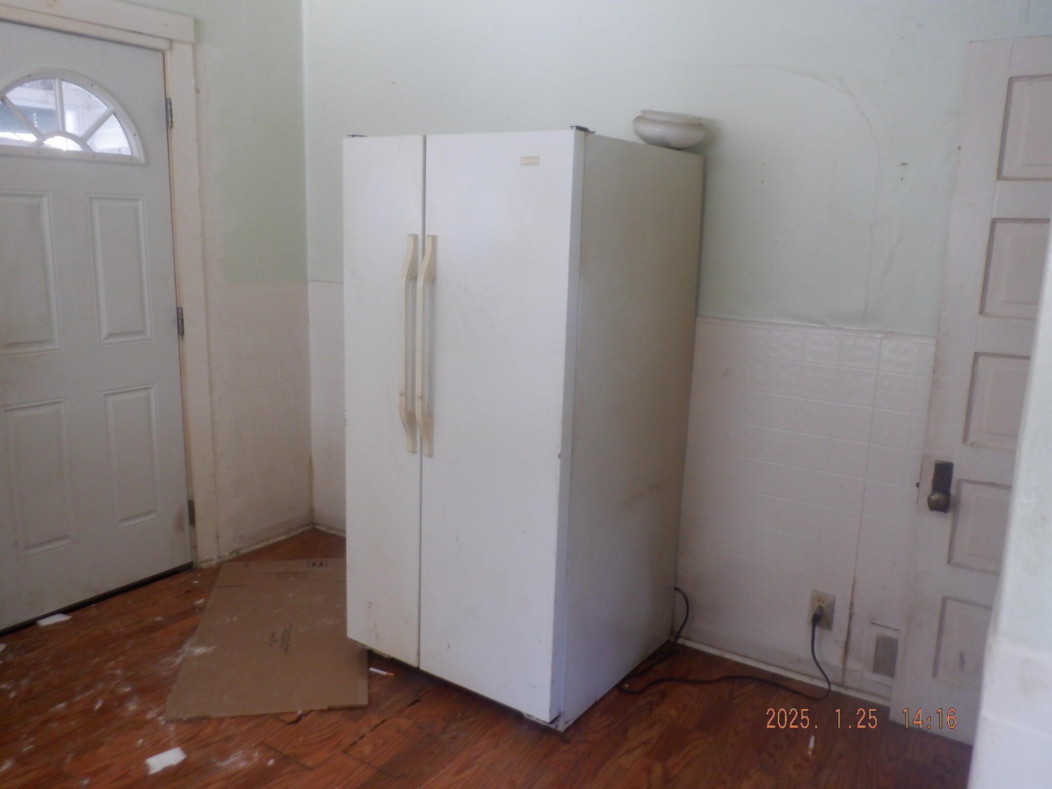 7 4th Street Property Photo 10