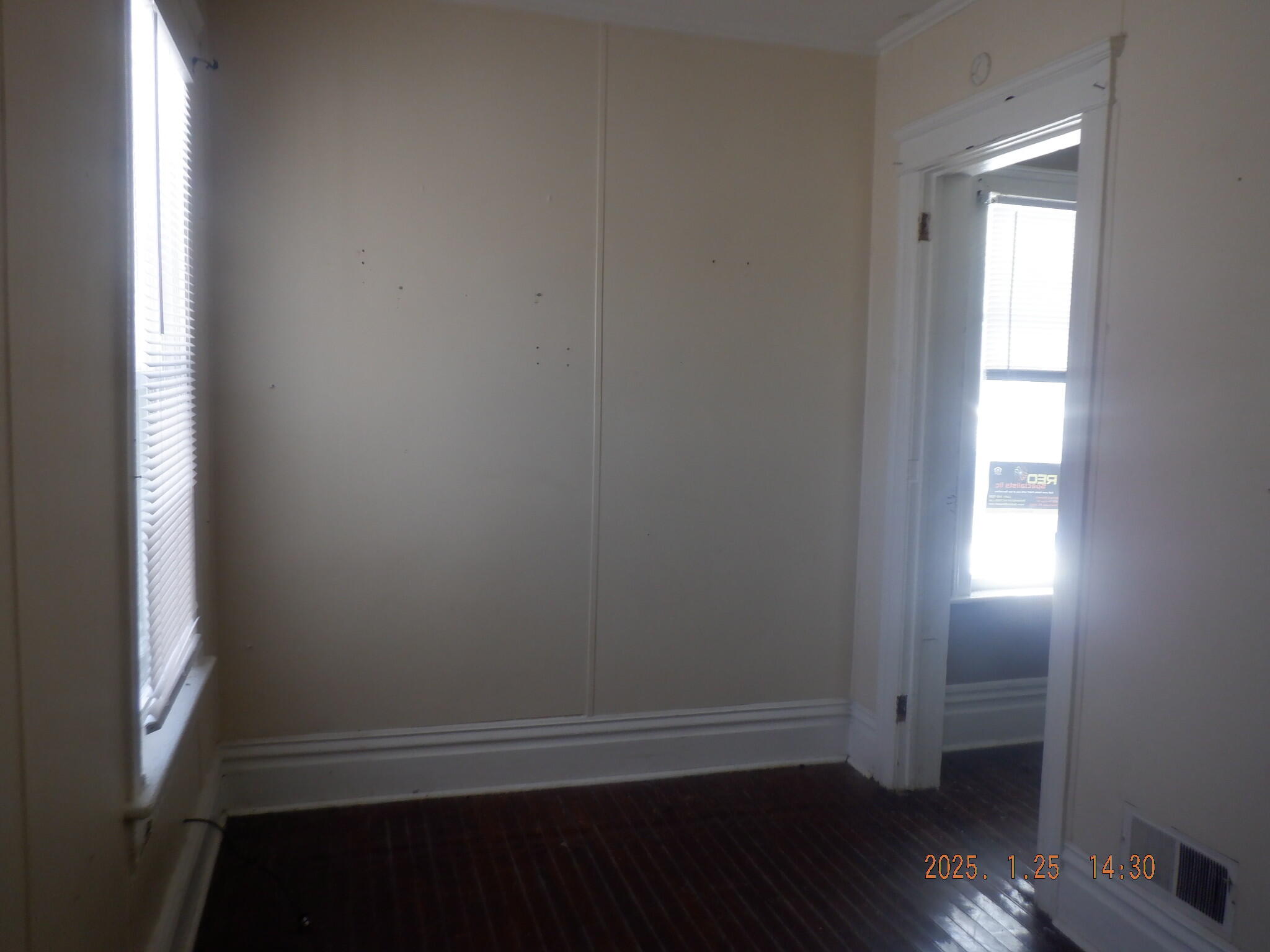 7 4th Street Property Photo 17