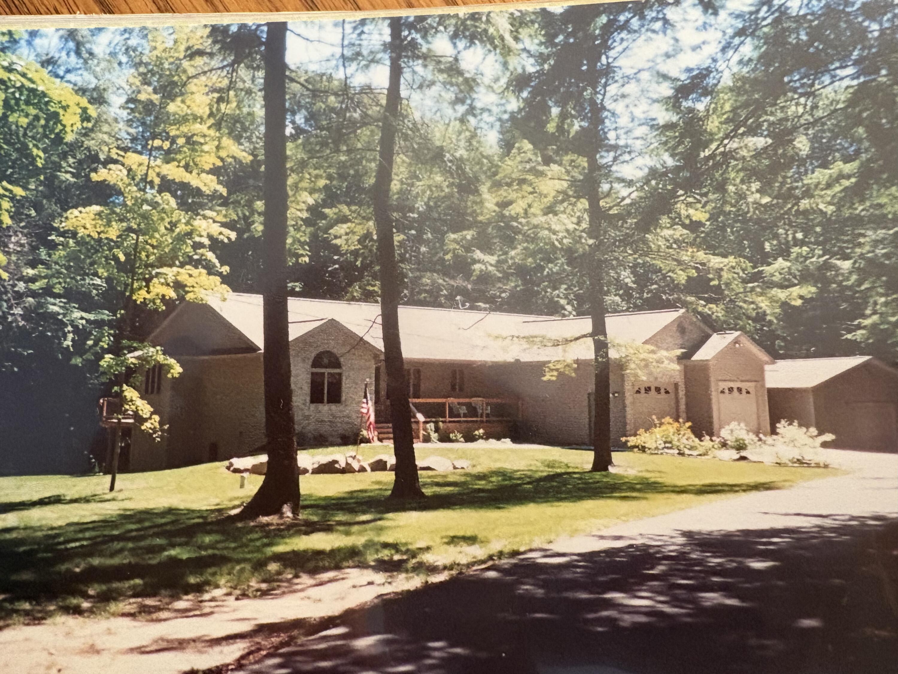 8632 W Blanchard Road Property Photo