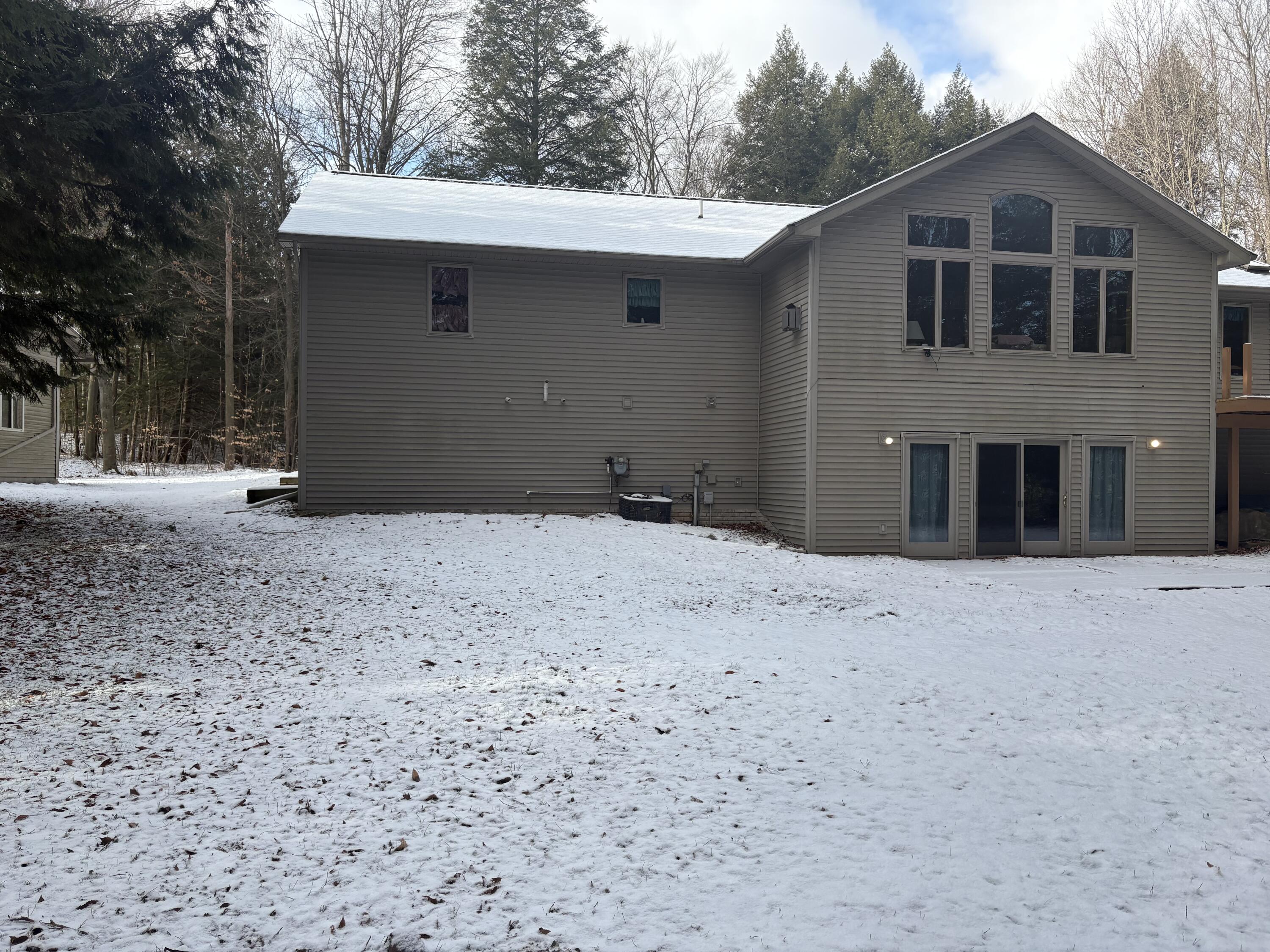 8632 W Blanchard Road Property Photo 15