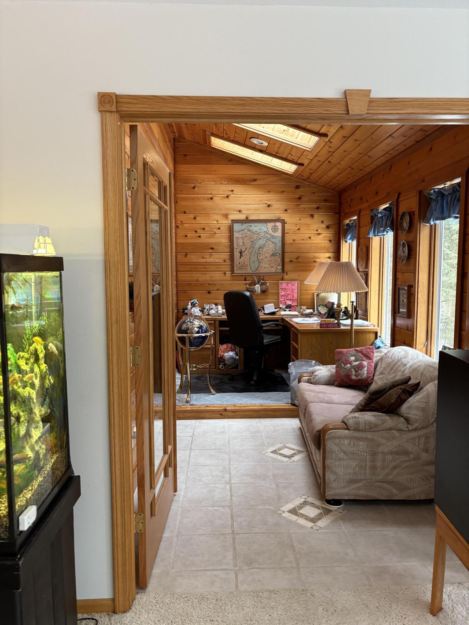 8632 W Blanchard Road Property Photo 25