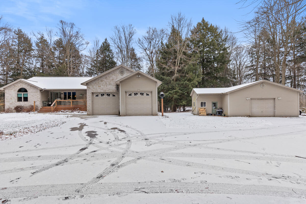 8632 W Blanchard Road Property Photo 63