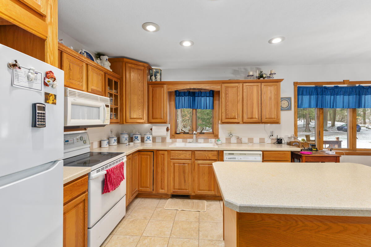 8632 W Blanchard Road Property Photo 65
