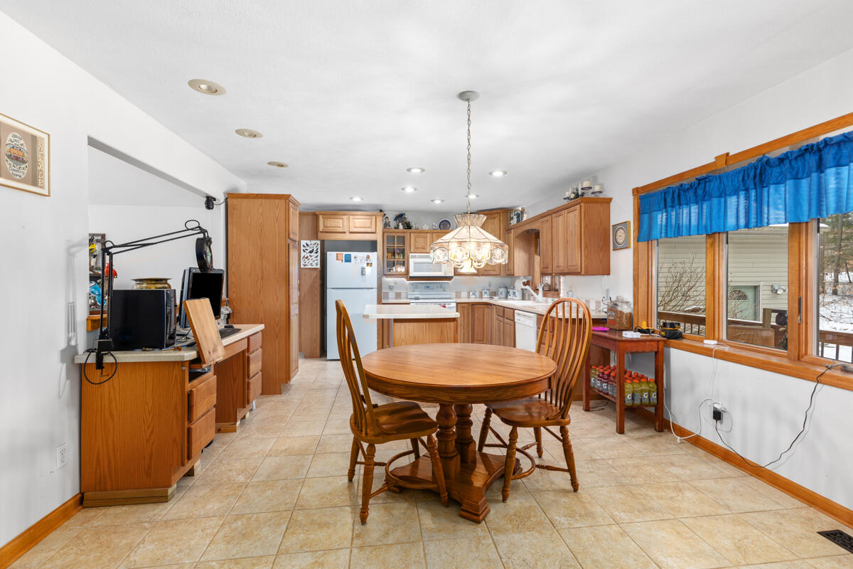 8632 W Blanchard Road Property Photo 67