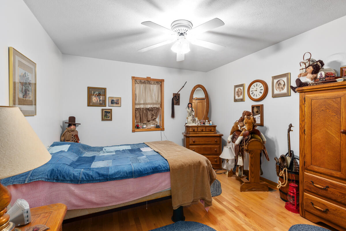 8632 W Blanchard Road Property Photo 71