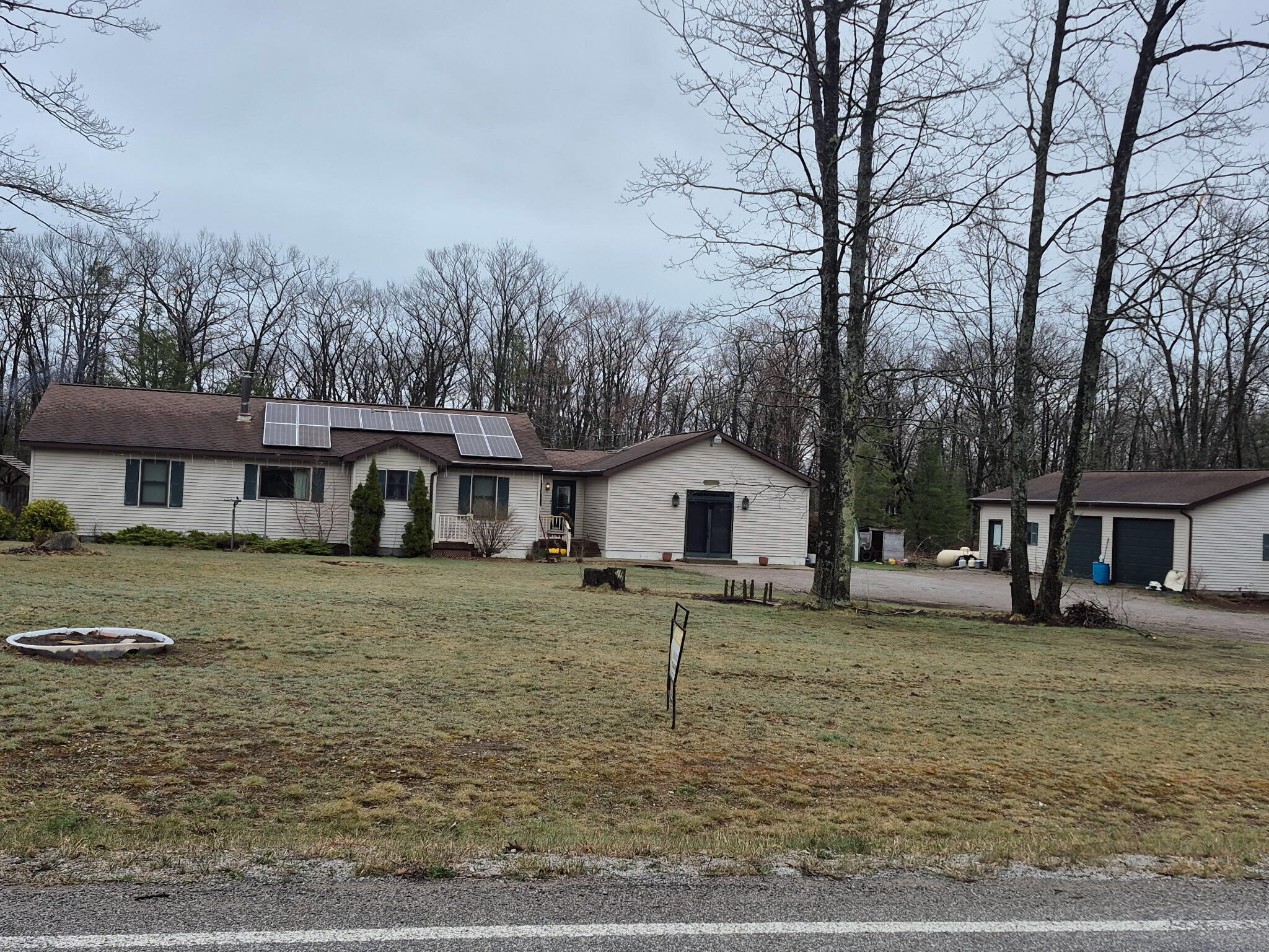 6690 County Road 646 Property Photo