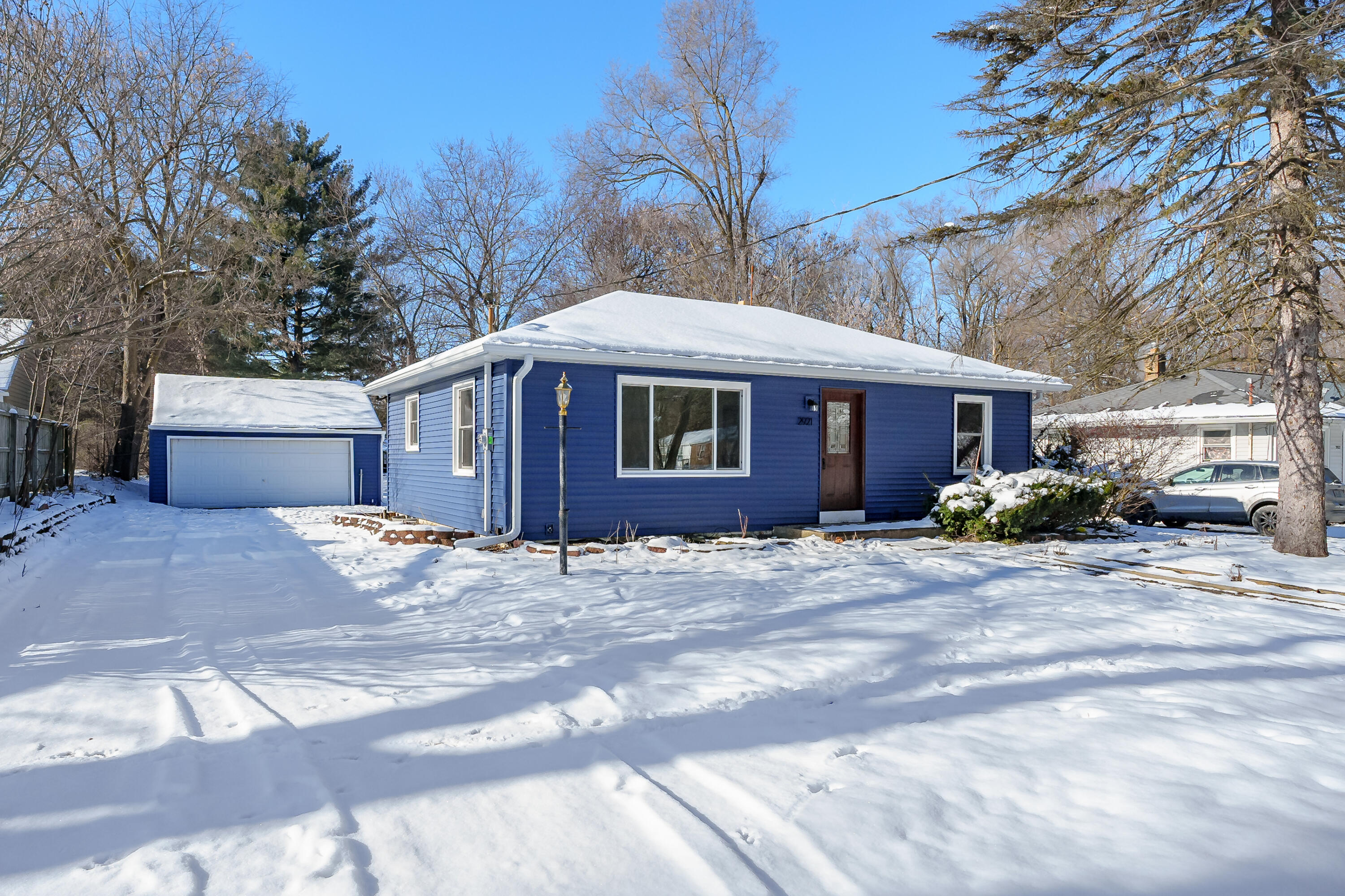 2921 Michael Avenue Property Photo