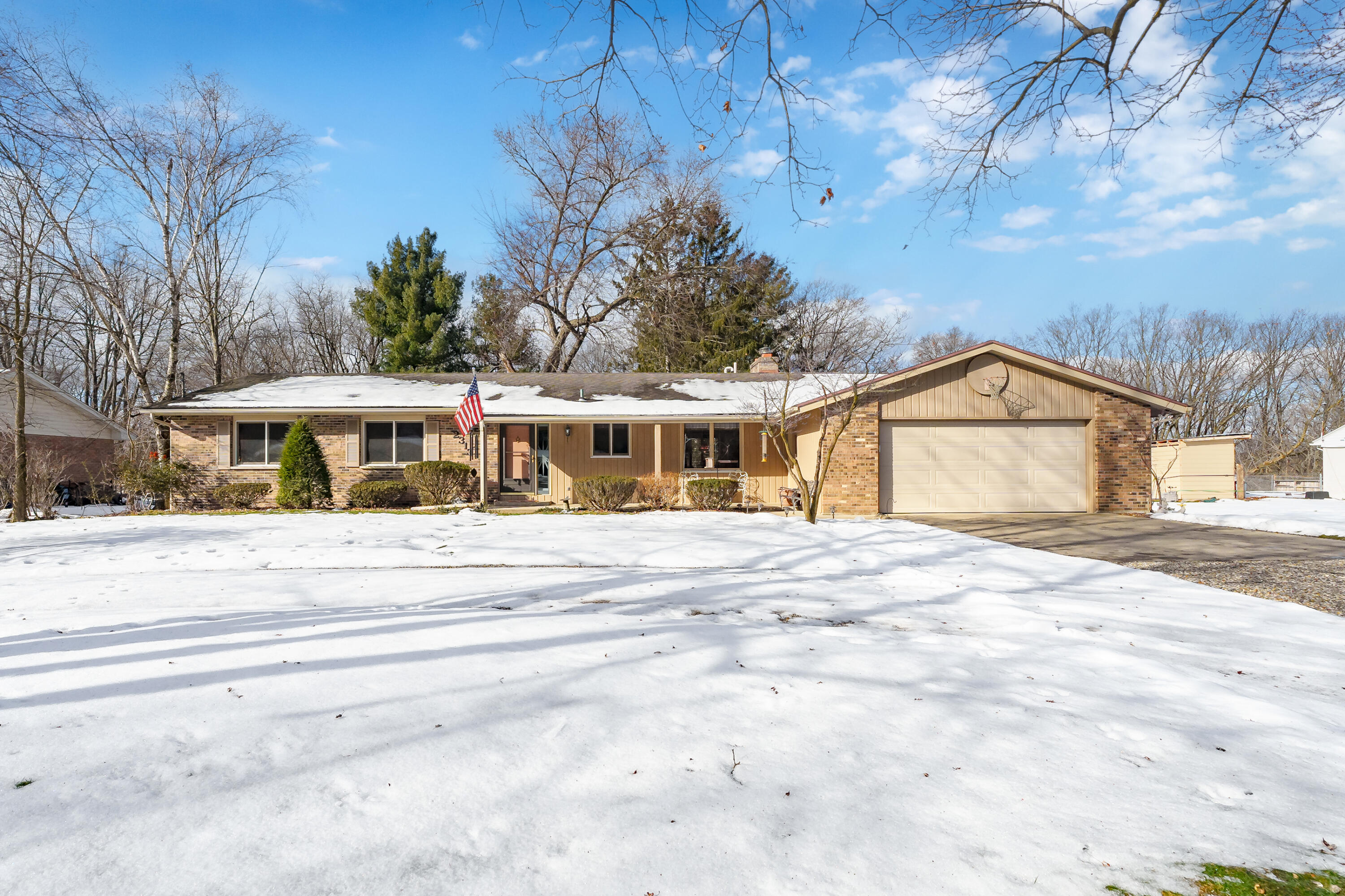 2313 Clark Avenue Property Photo