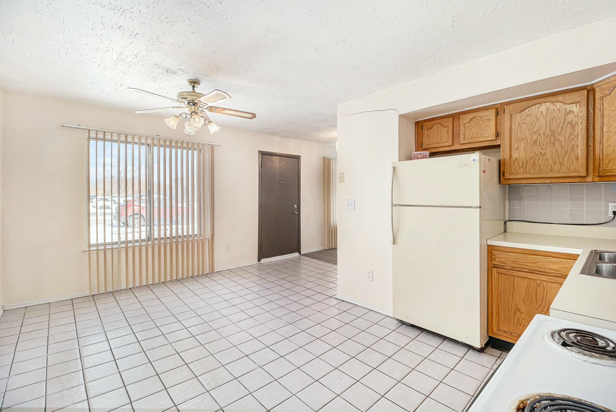 6262 E 14 Mile Road Property Photo 8