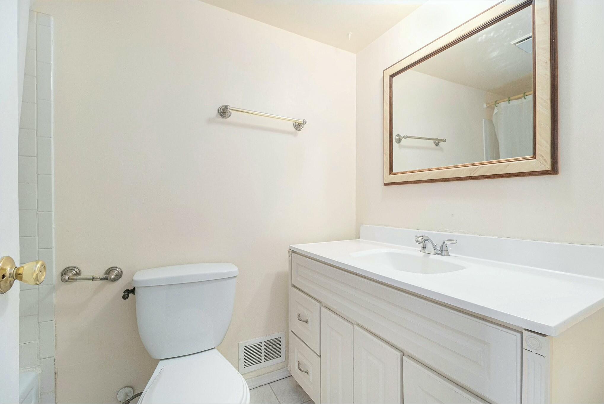 6262 E 14 Mile Road Property Photo 10
