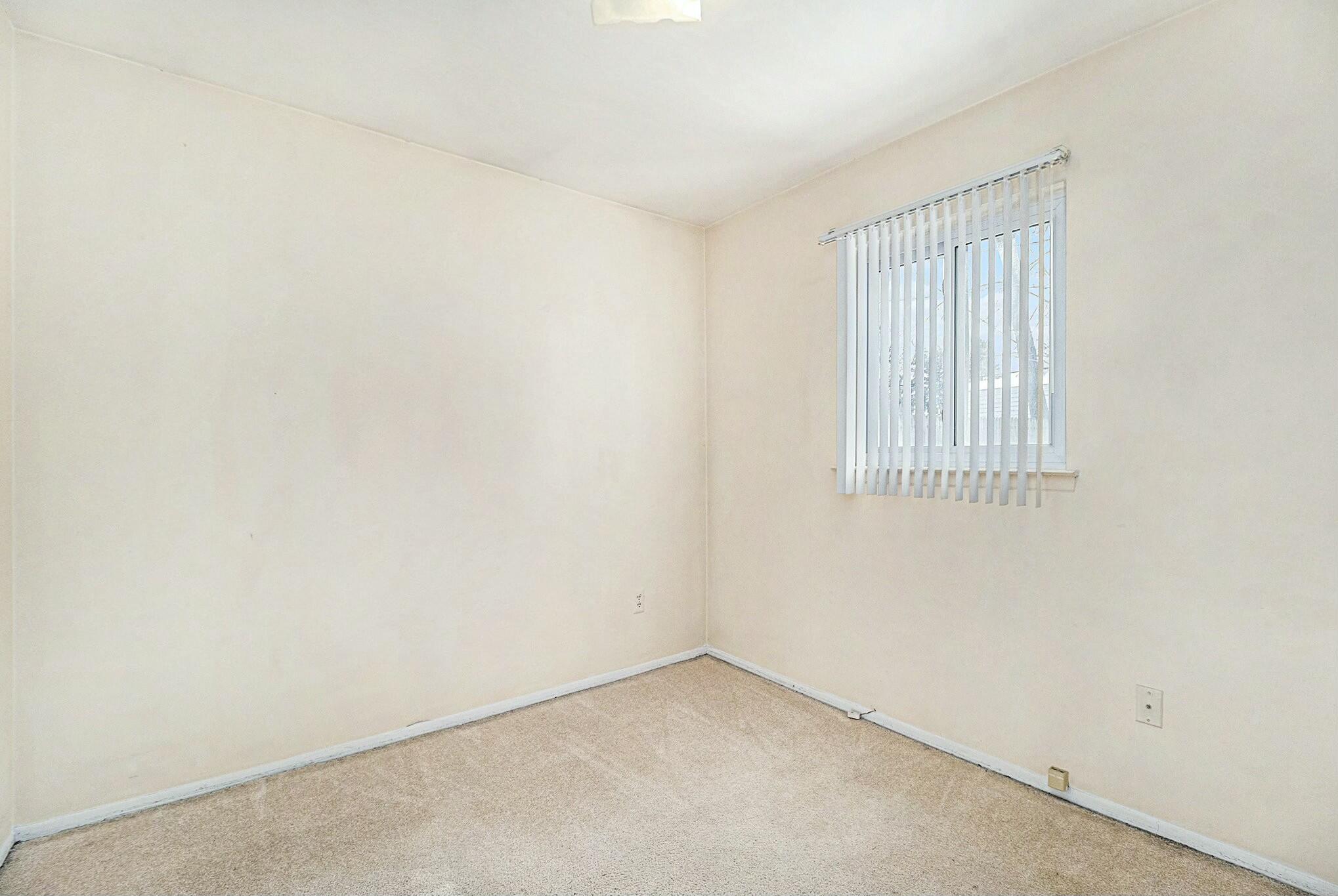 6262 E 14 Mile Road Property Photo 11