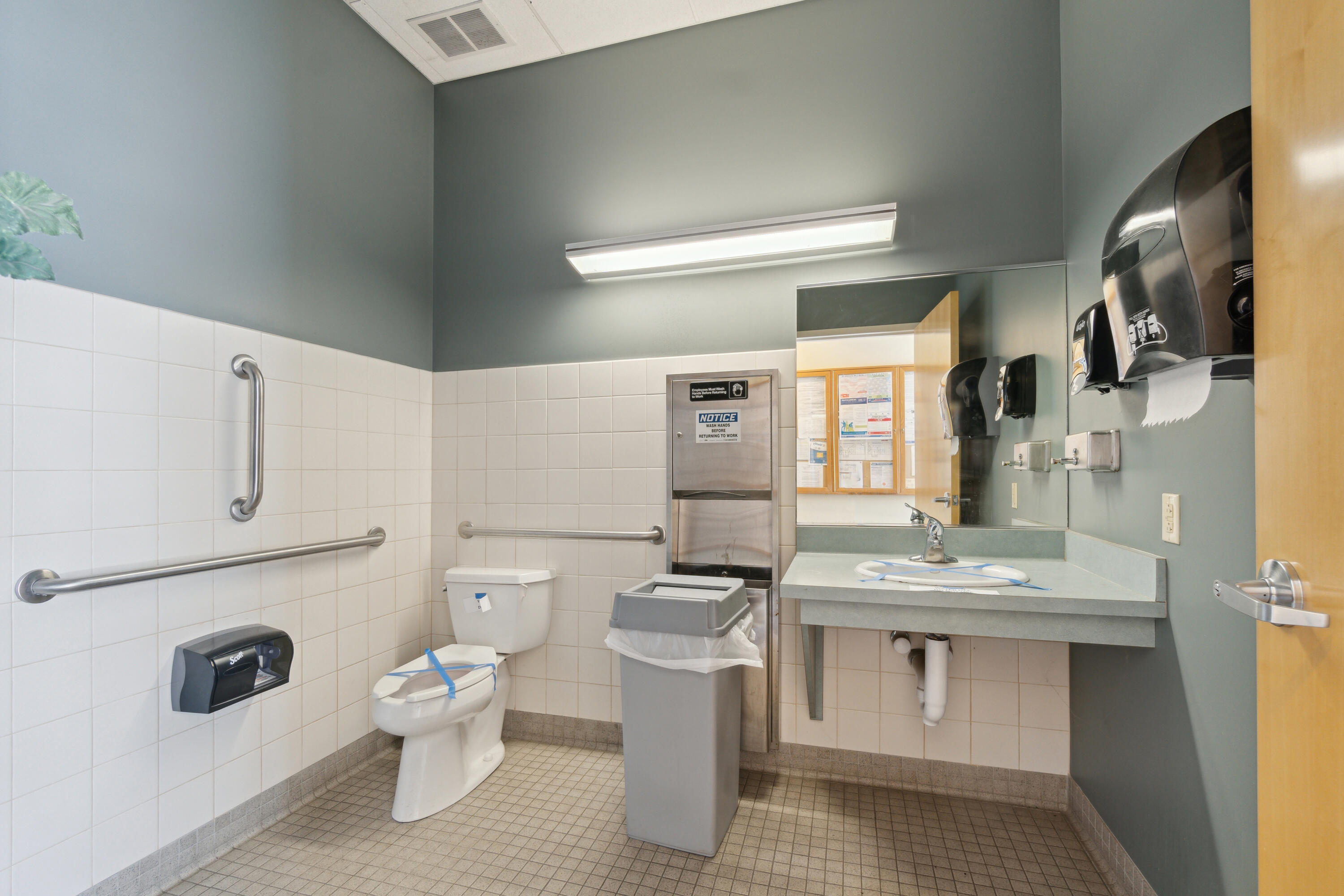 3537 Wayland Drive Property Photo 10