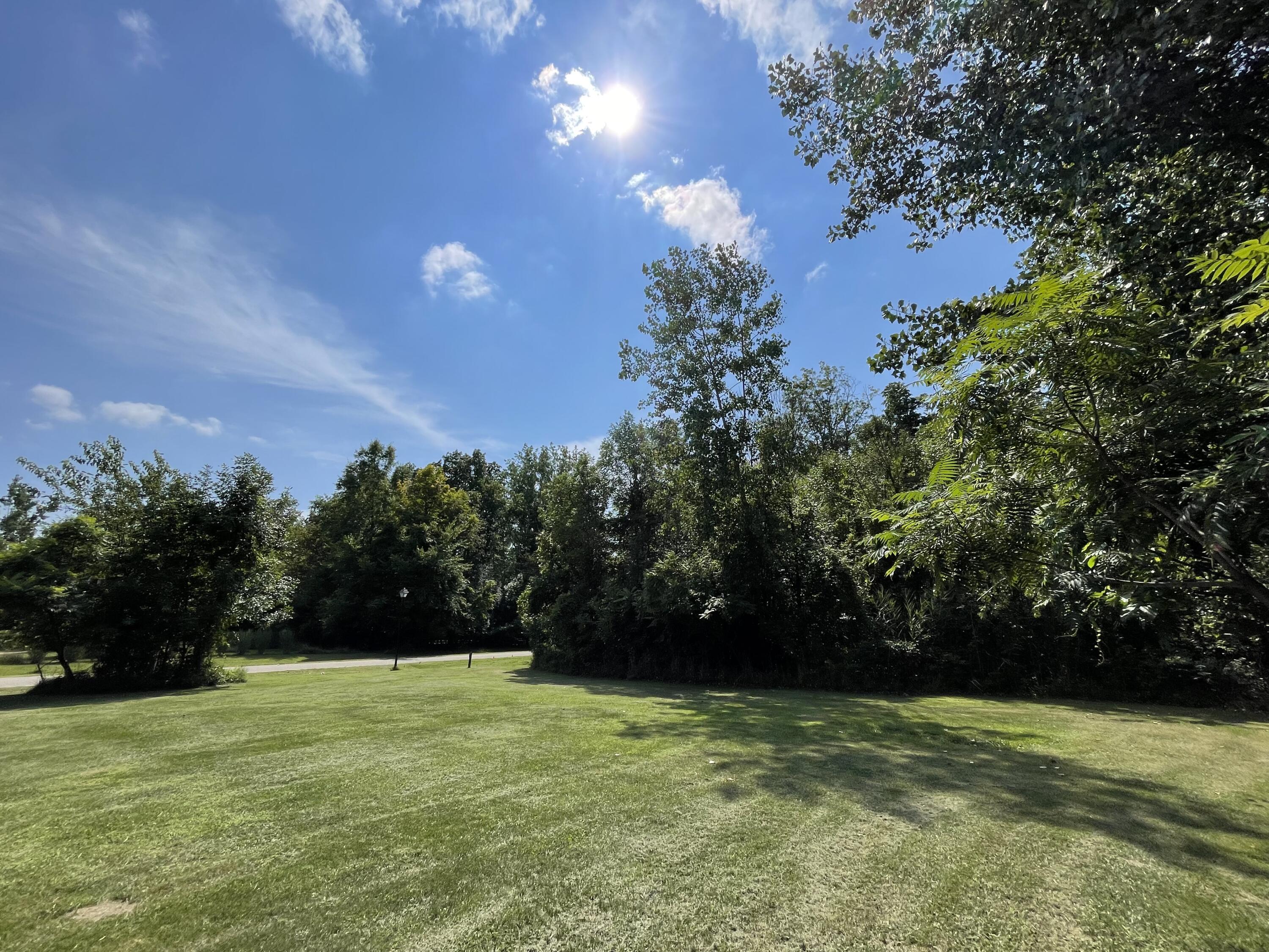 704 & 712 Courtyard Place Property Photo 1