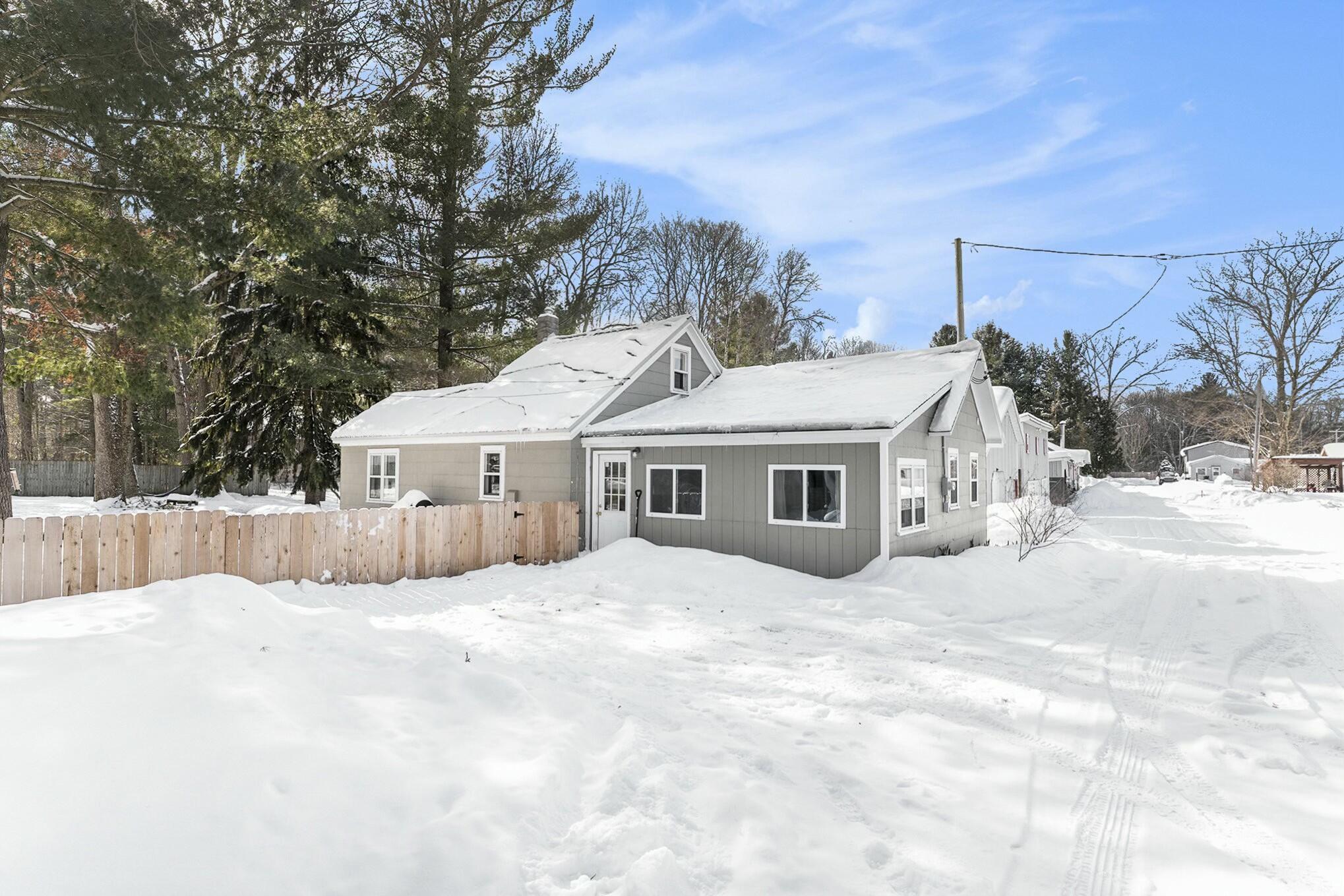 17111 Gene Street Property Photo