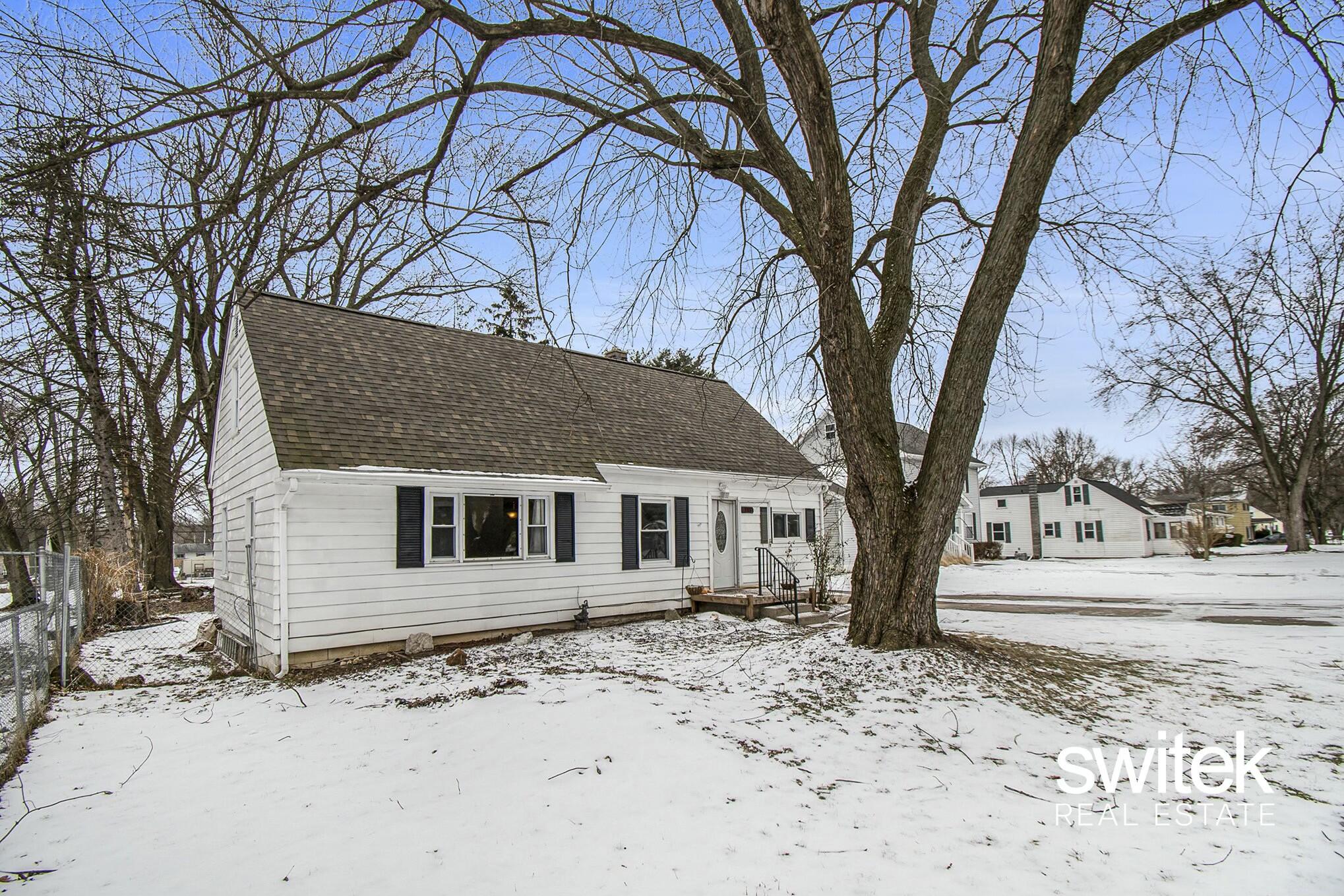 3019 Ingham Street Property Photo 4