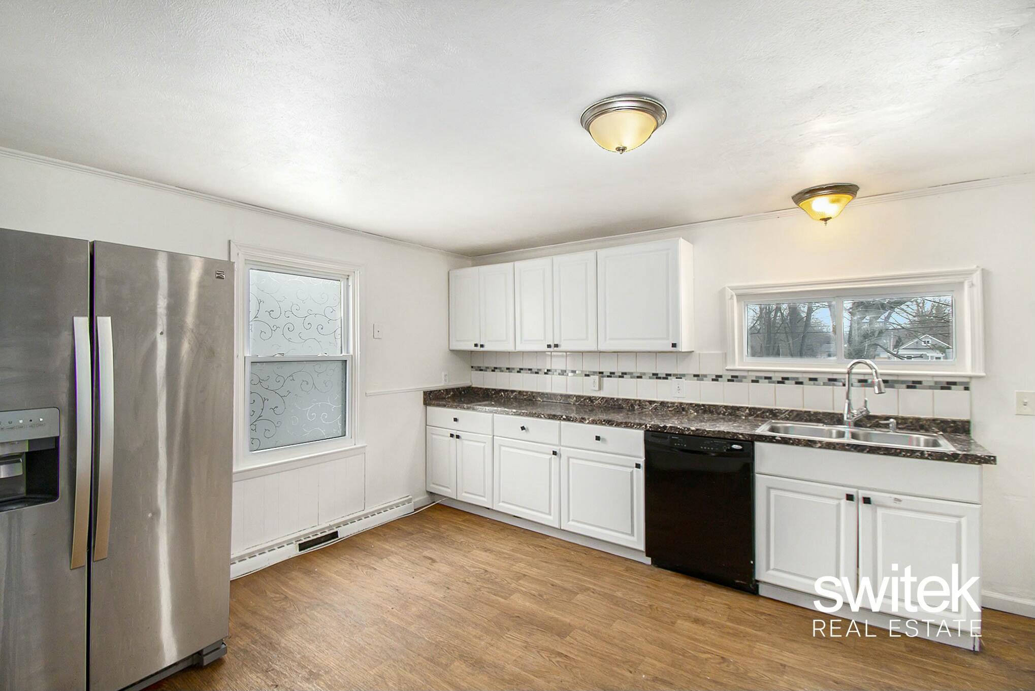 3019 Ingham Street Property Photo 9