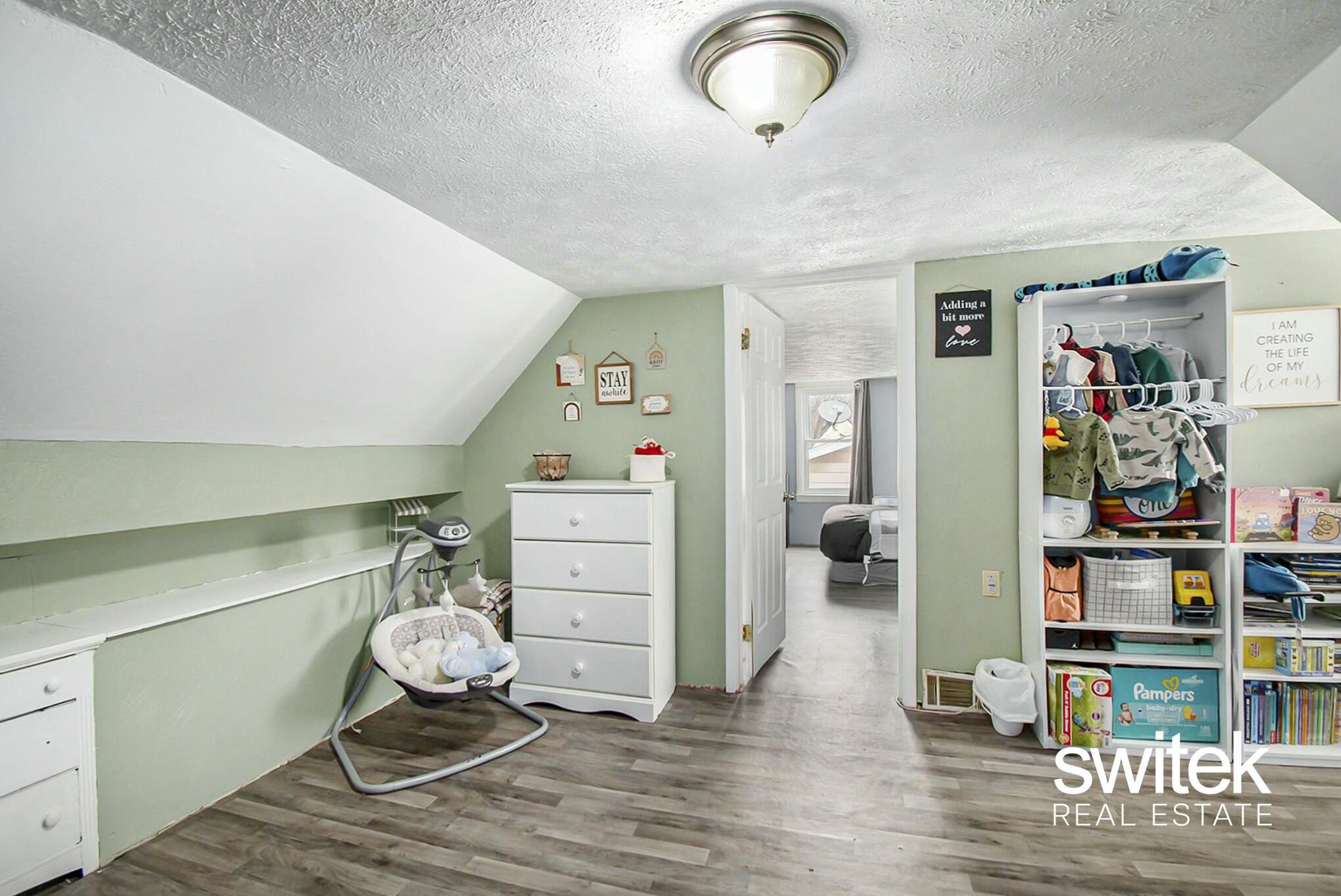 3019 Ingham Street Property Photo 12