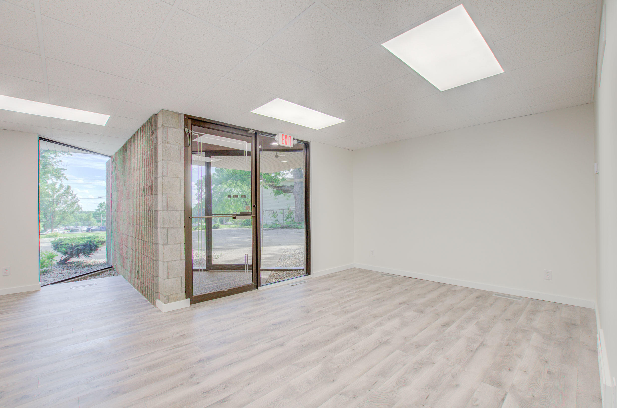 1010 Burr Street Property Photo 7
