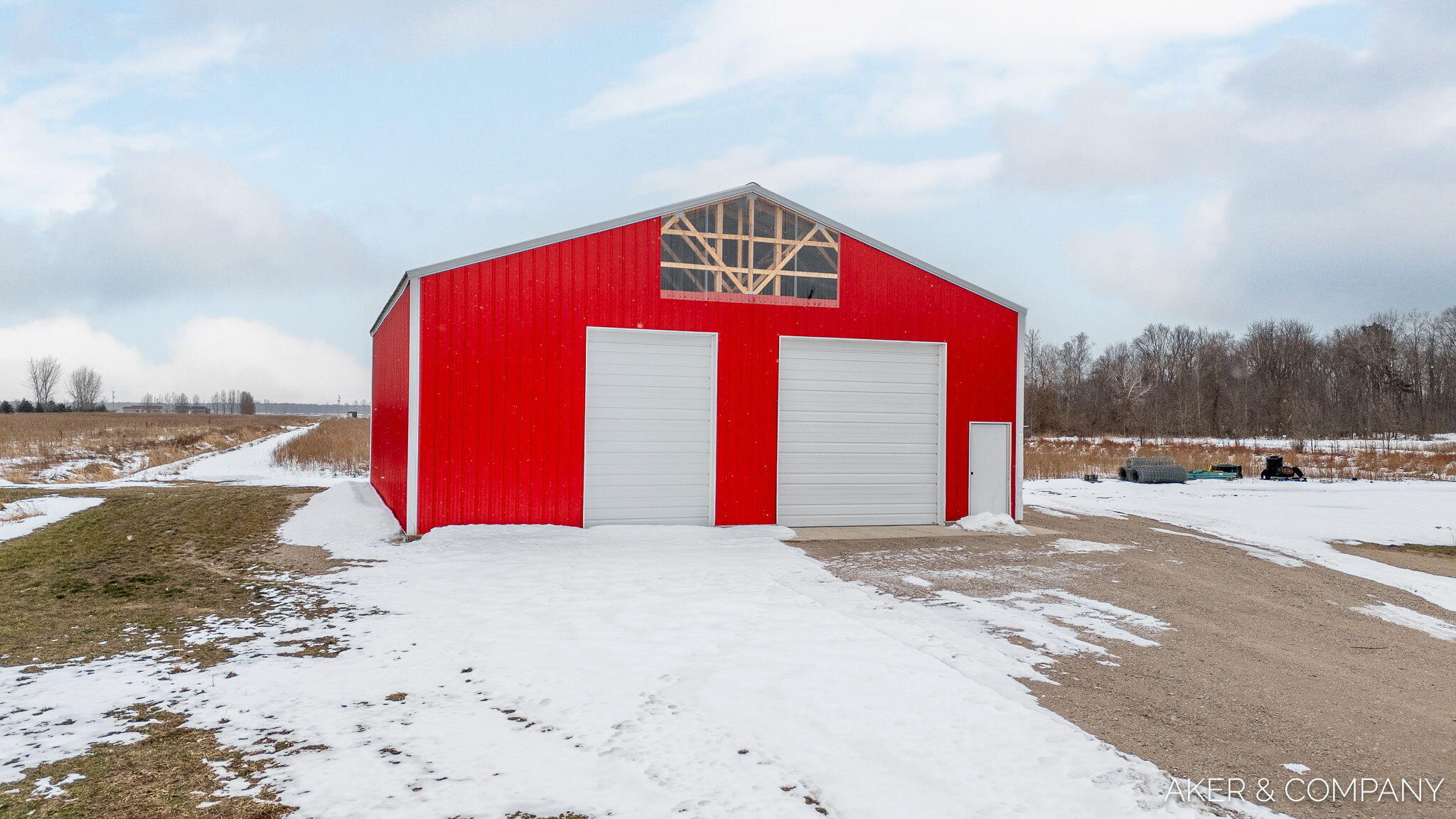 13982 Lake Michigan Drive Property Photo 10