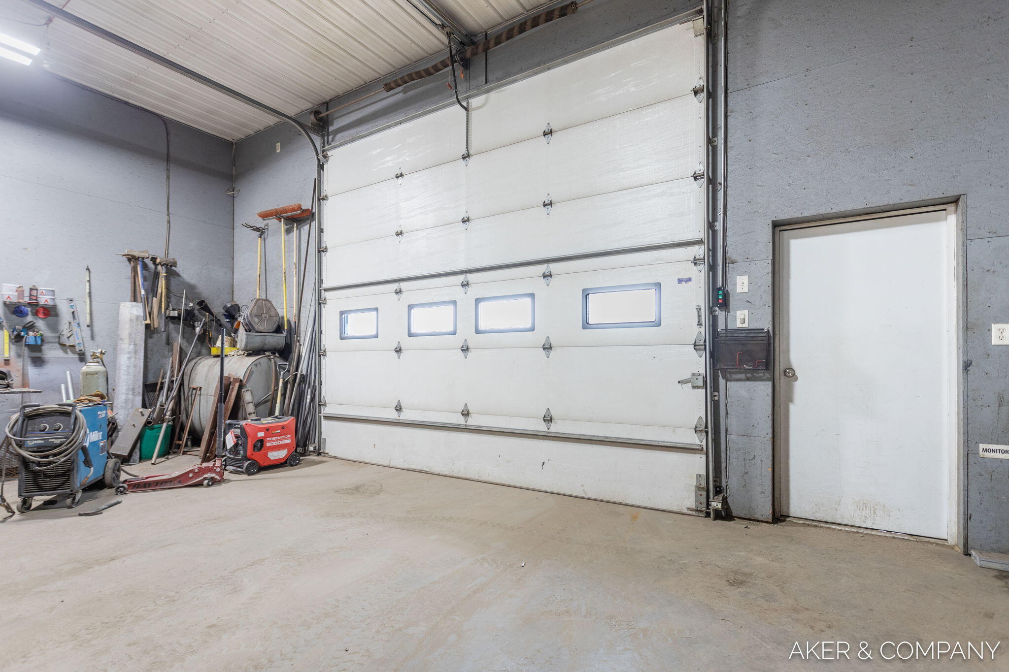 13982 Lake Michigan Drive Property Photo 40