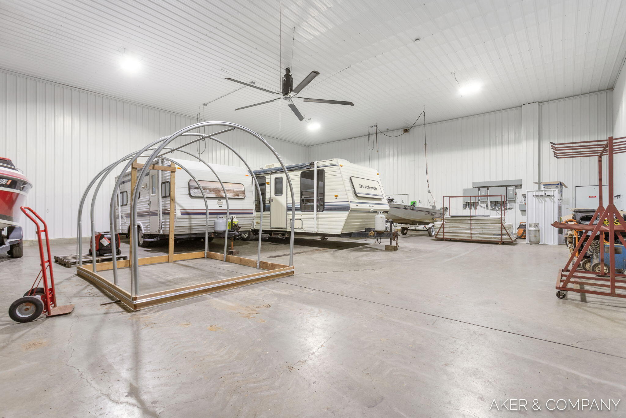 13982 Lake Michigan Drive Property Photo 45