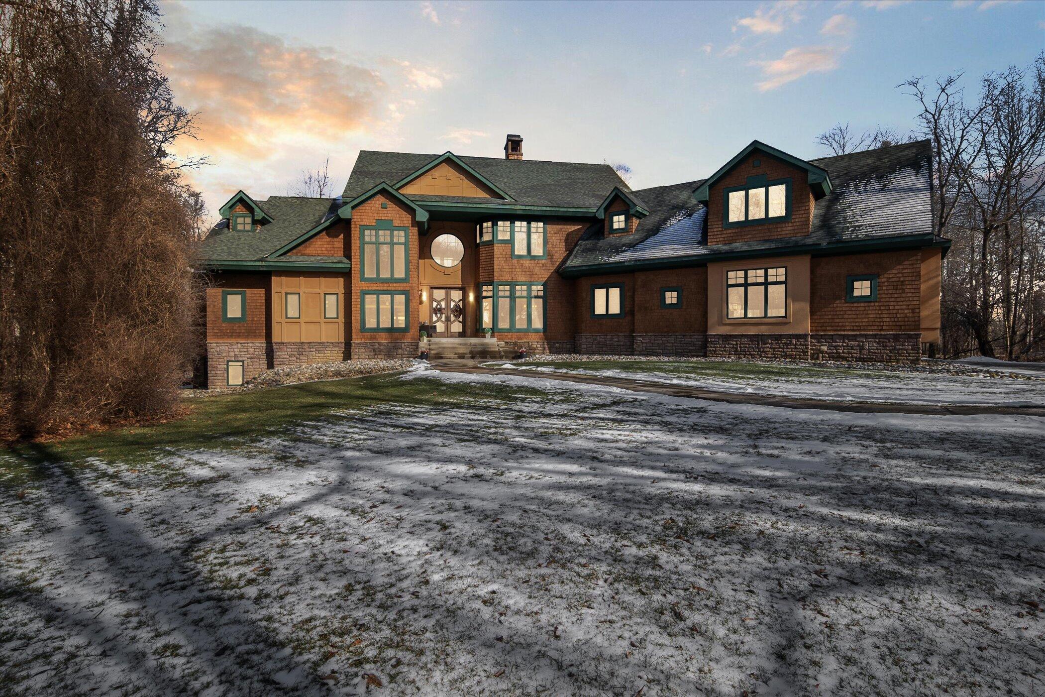 4903 Country Lane Property Photo